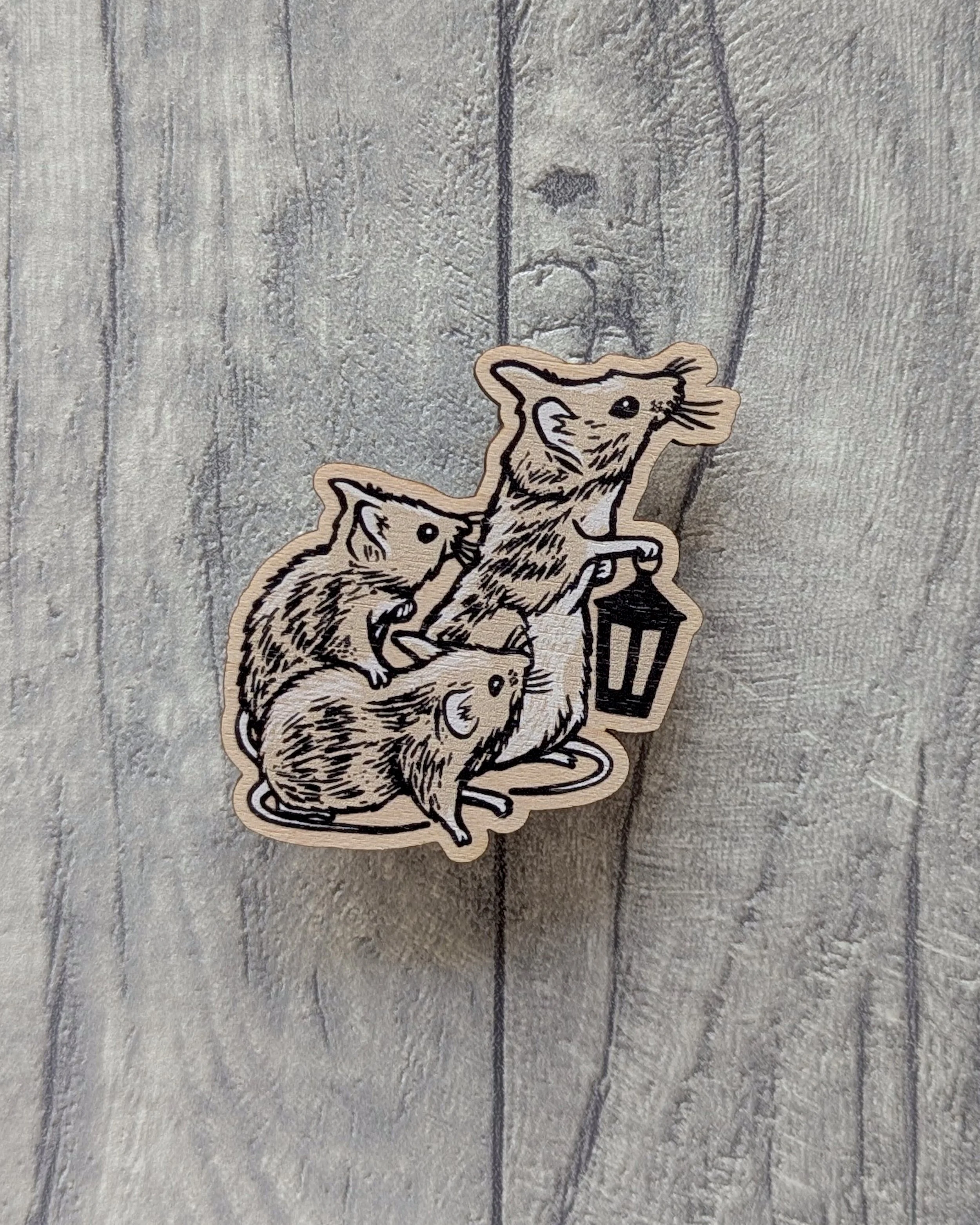 Frankie-Brown-Pin-Badge-Wooden-Mice-03.jpg