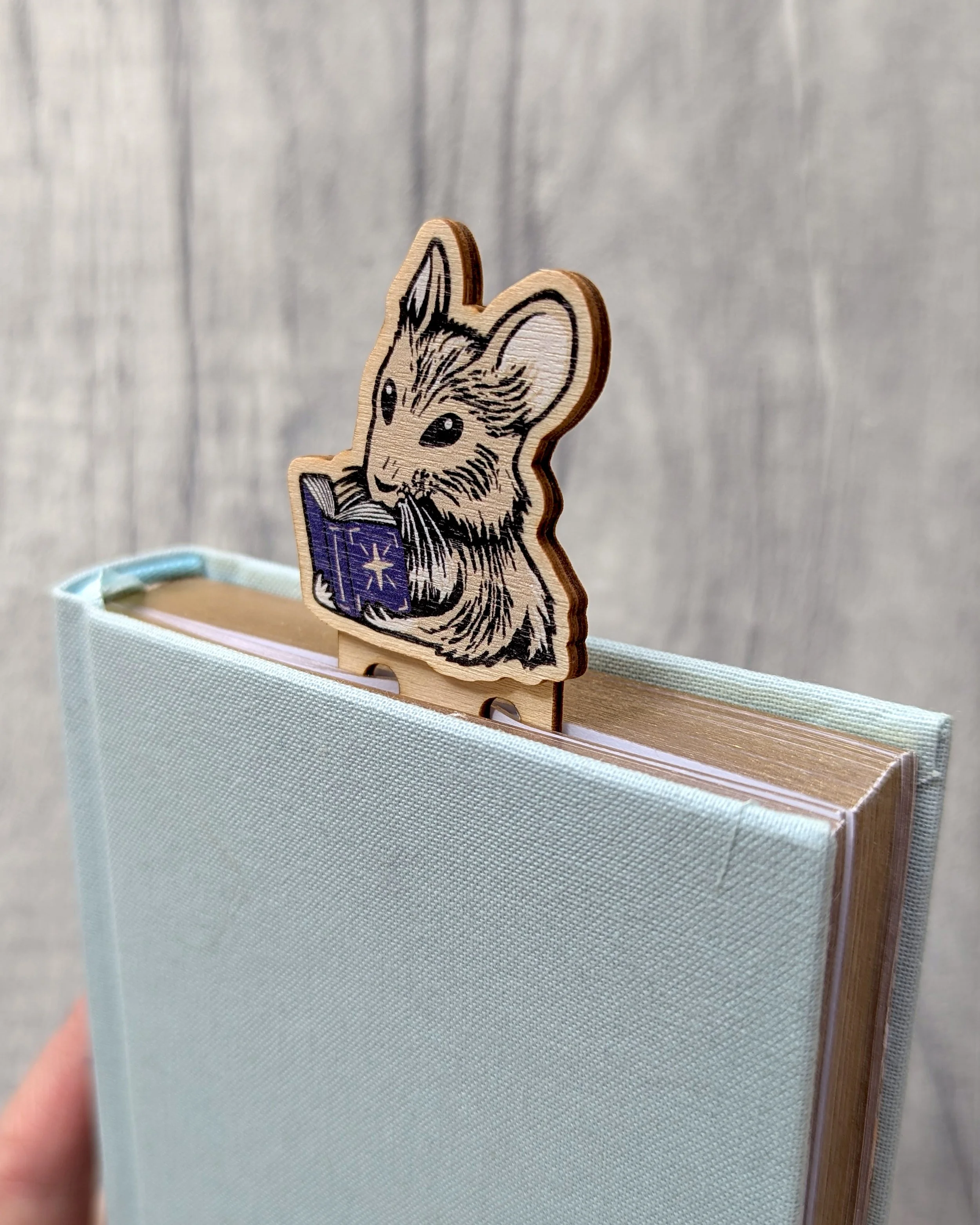 Frankie-Brown-Bookmark-Wooden-Mouse-05.jpg