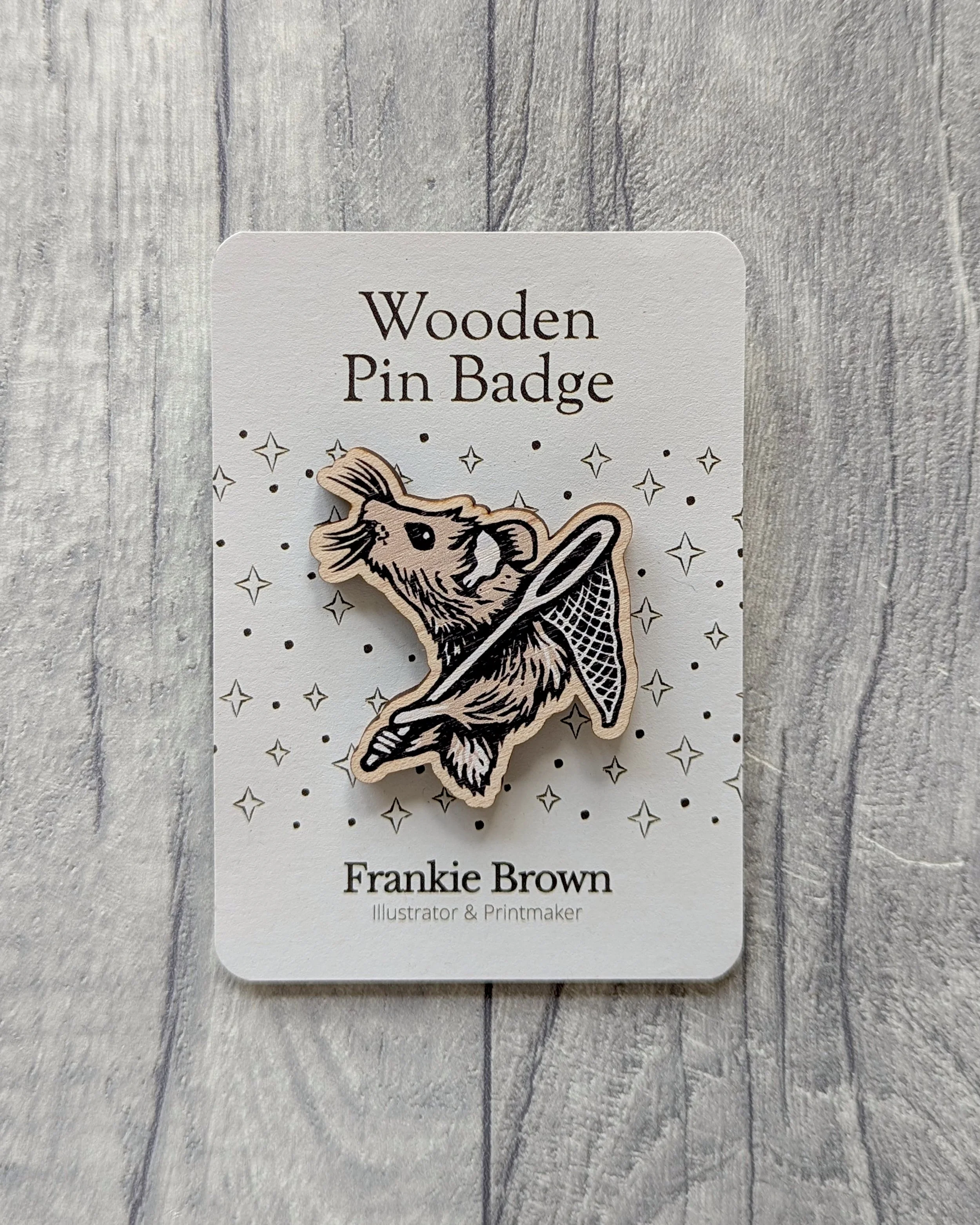 Frankie-Brown-Pin-Badge-Wooden-Mouse-01.jpg