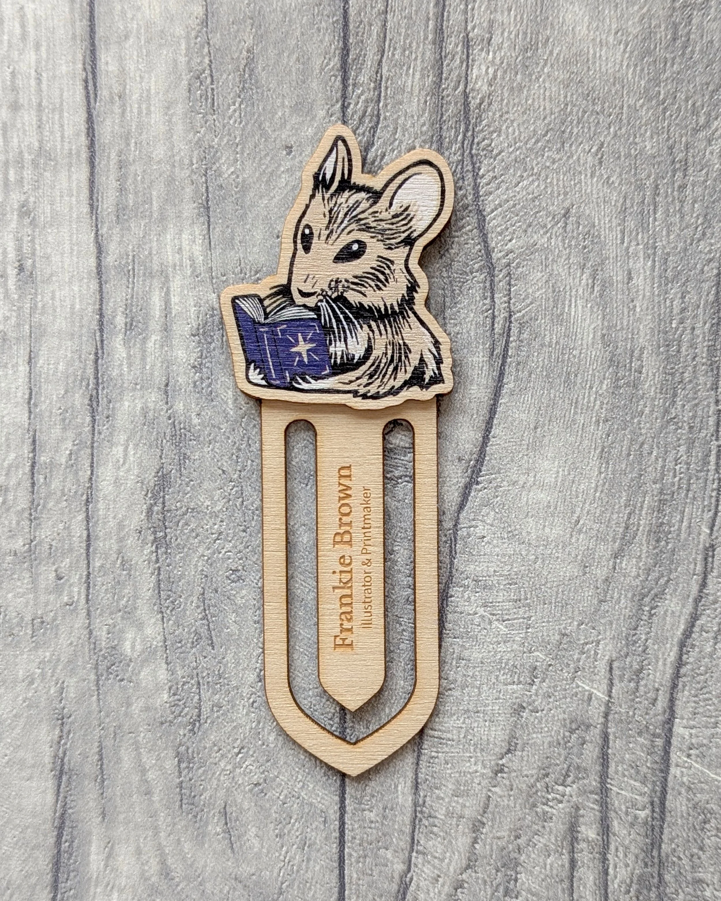 Frankie-Brown-Bookmark-Wooden-Mouse-03.jpg