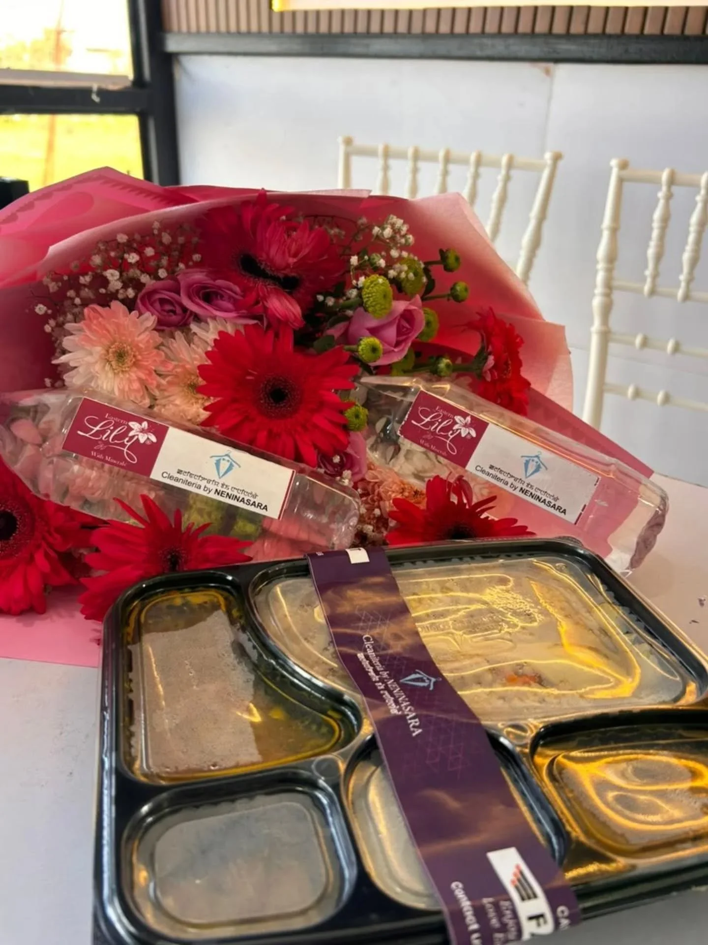 Customised bottle for *Cleaniteria by Neninasara* inauguration. @easternlilyofficial

(easternlily, trending, reels, water, hydrate, quench_your_thirst manipur, india, manipur, essentials, pure, clear)

#EasternLily #quenchvourthirst #manipur #waterb