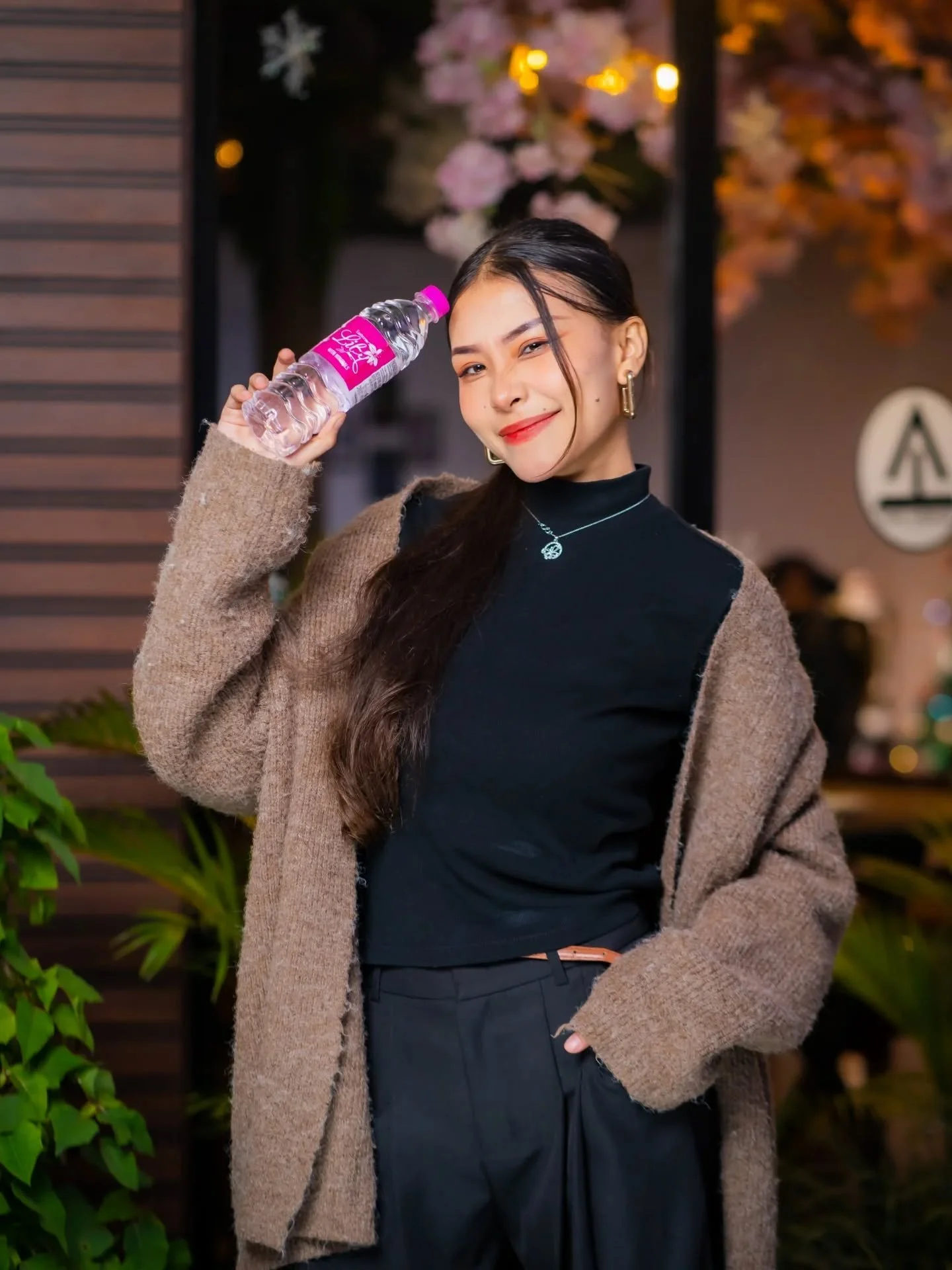 Quench your thirst! @easternlilyofficial 

Manage by : @tycoon_b2b 

#waterbottle #manipur #quenchvourthirst