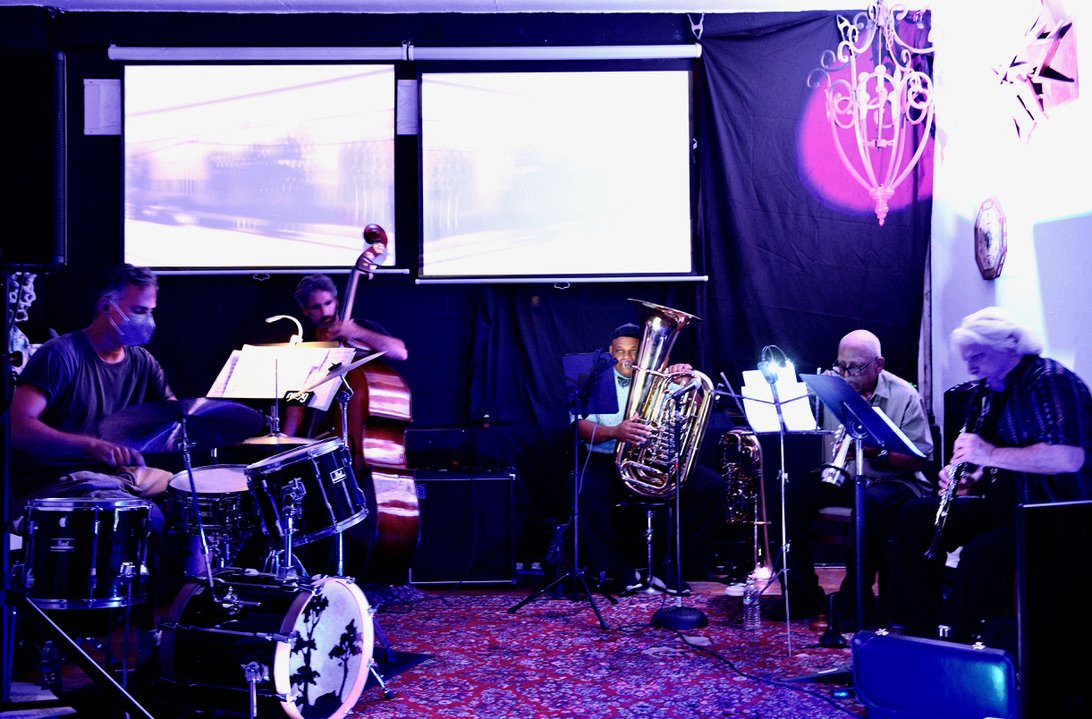 Silverscreen Sextet at the Handbag Factory 2022