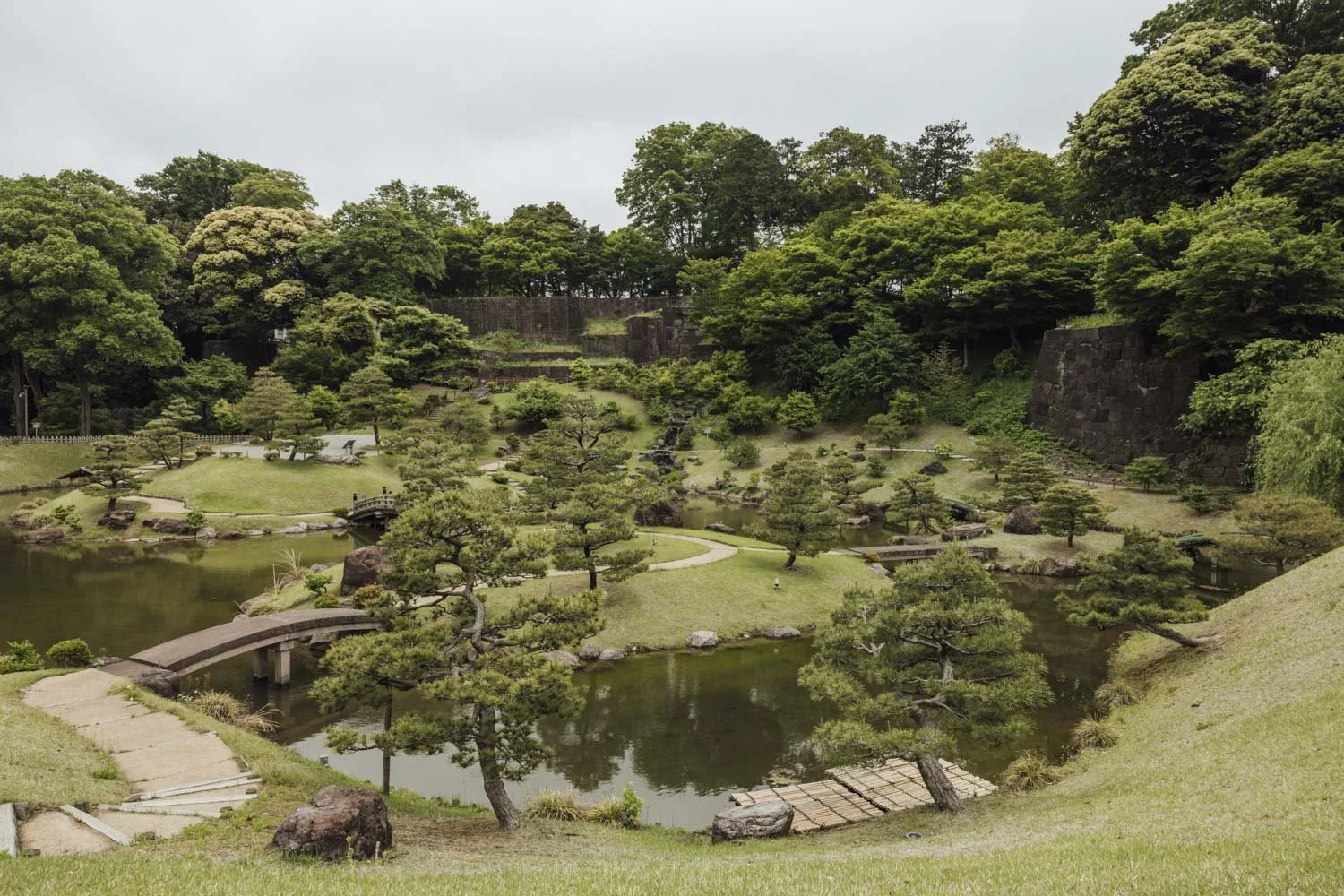 the small landscapes gyokusen-inmaru garden in kanazawa. The foliage is vibrant and fresh in late spring