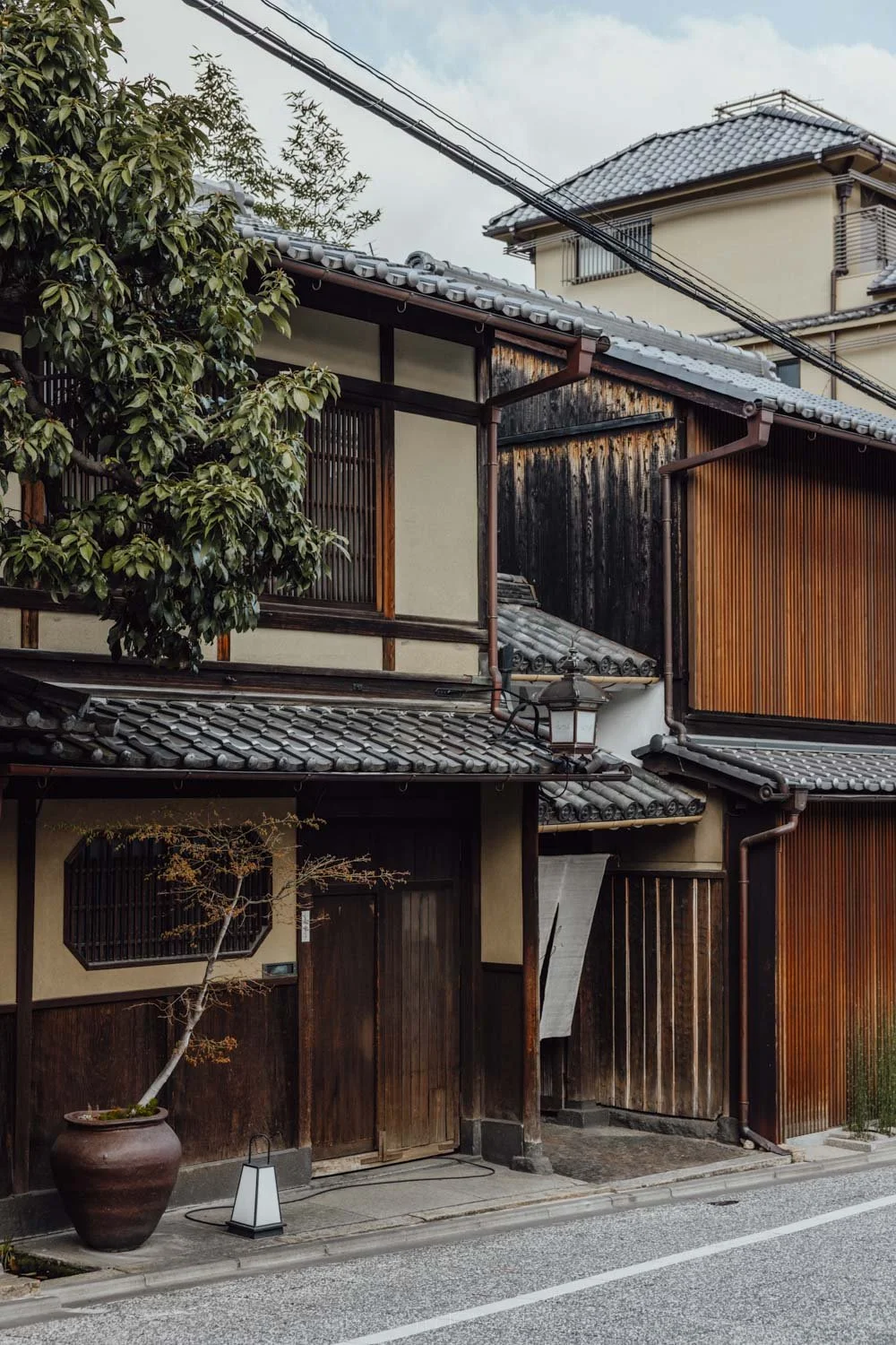 Traditional wooden exterior of Sowaka Luxury Hotel in Higashiyama, Kyoto