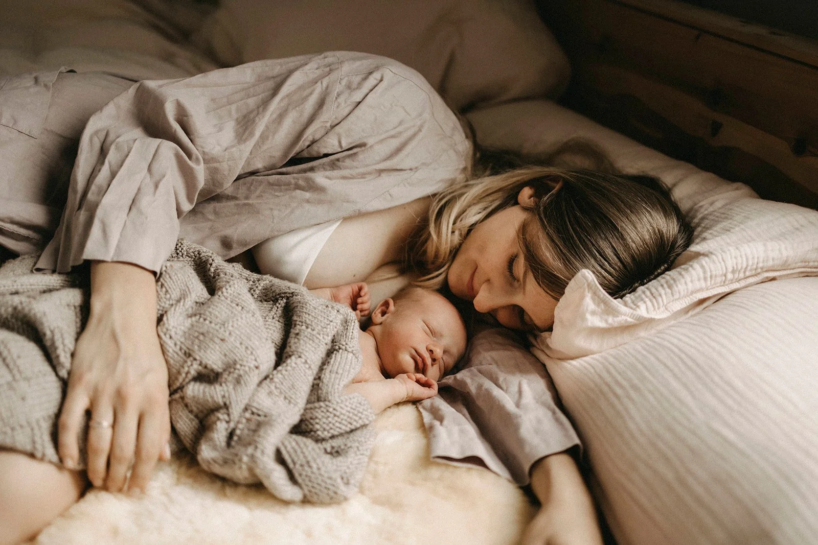 Wochenbett: Was es wirklich ist und was du brauchst