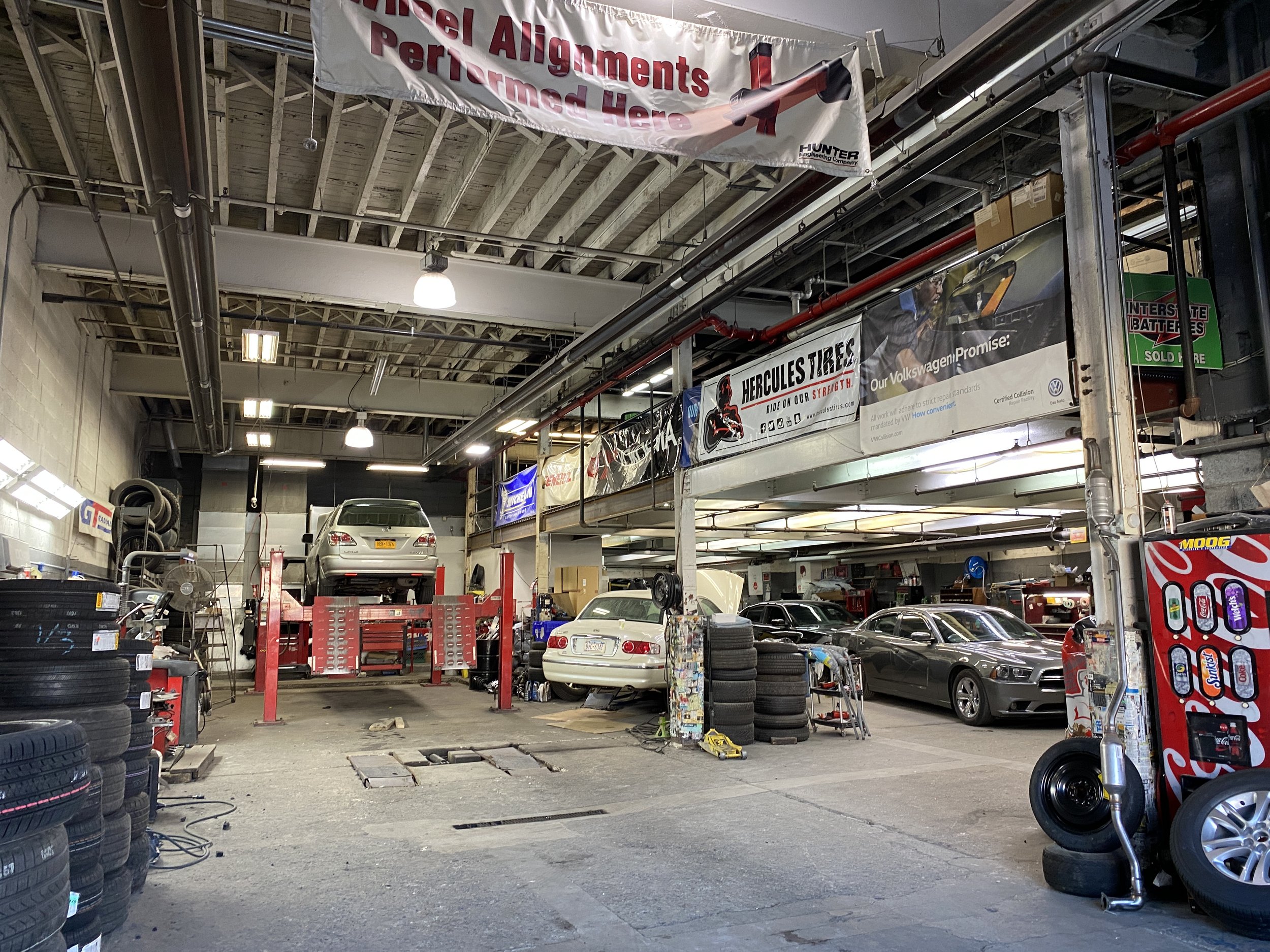 PHOTOS — Frank & Son Autobody