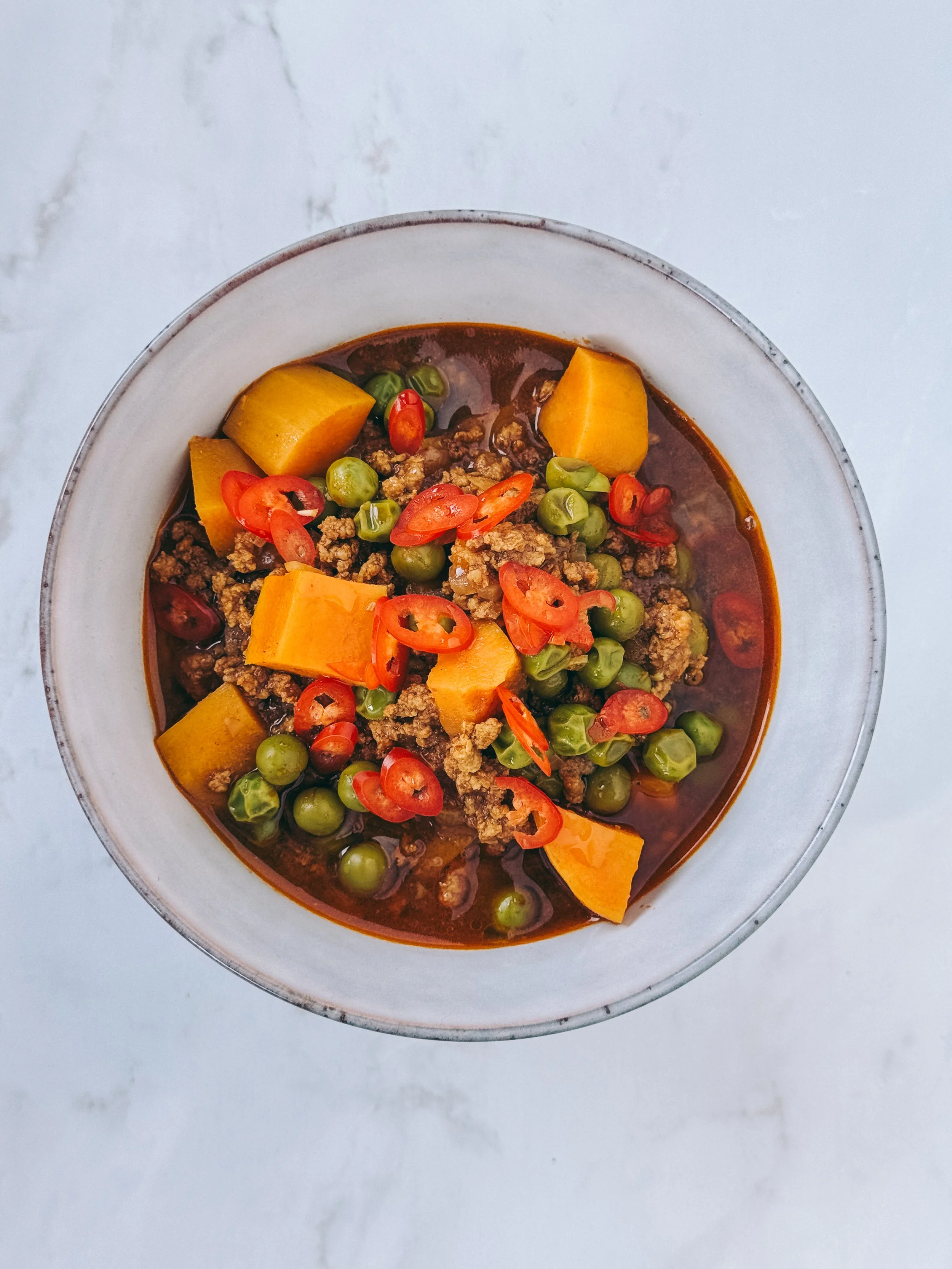 Indischer Hackfleischeintopf mit Süsskartoffeln