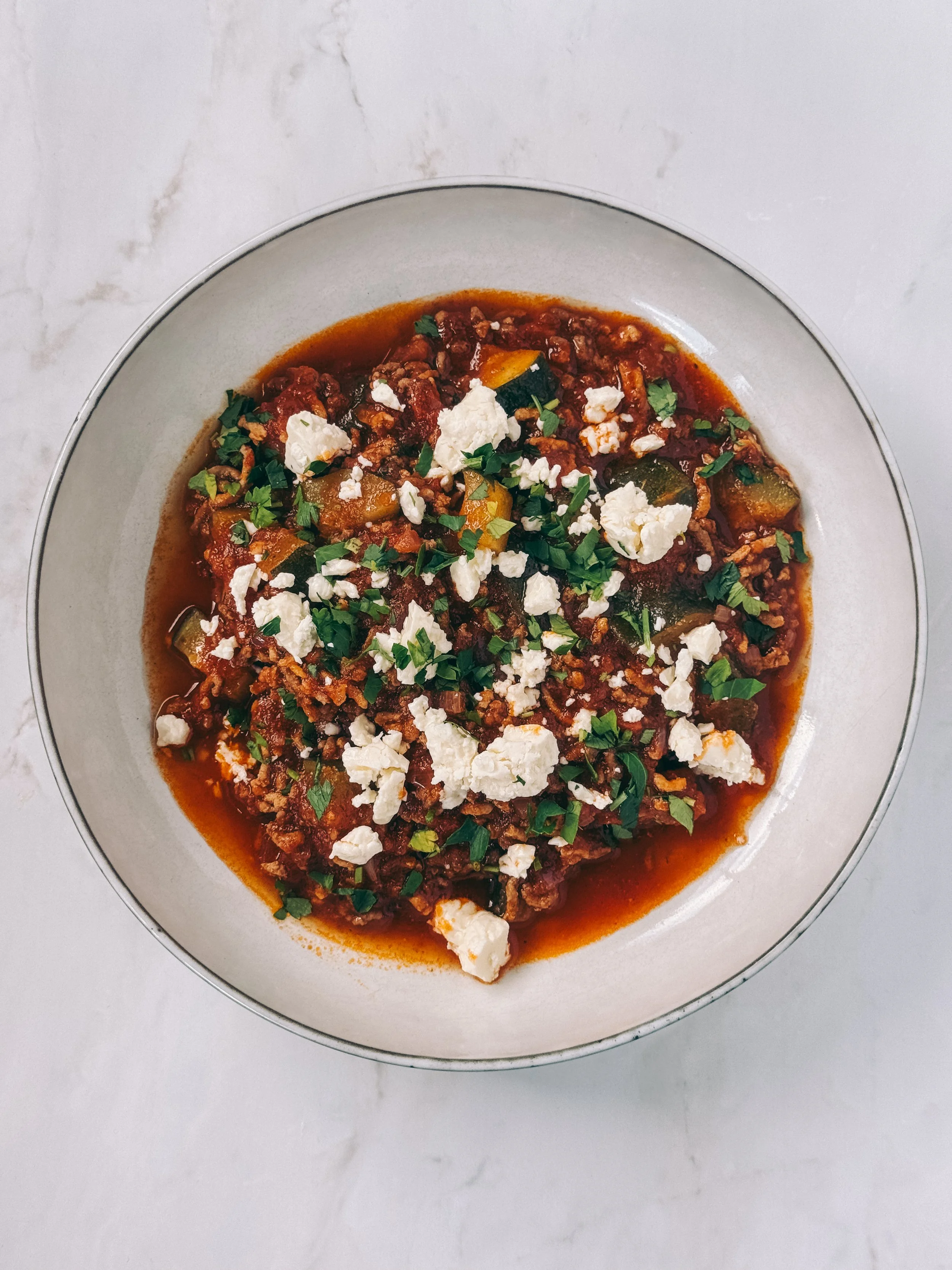 Zucchetti-Hackfleischpfanne mit Feta