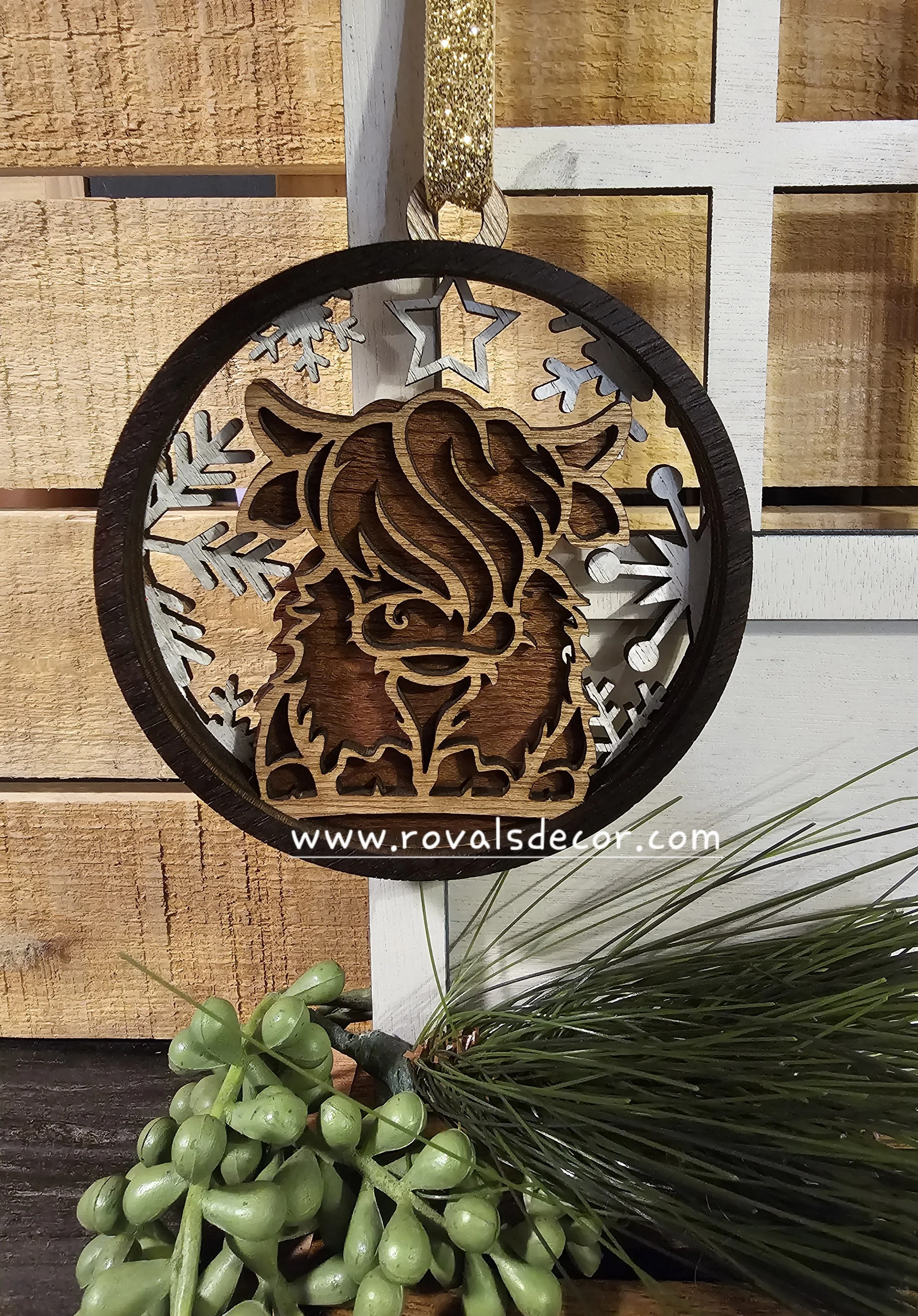 Snowflake Highland Cow Ornament