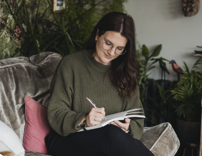 Navigating the New Year: A gentle approach to goal setting with therapy in Camberley