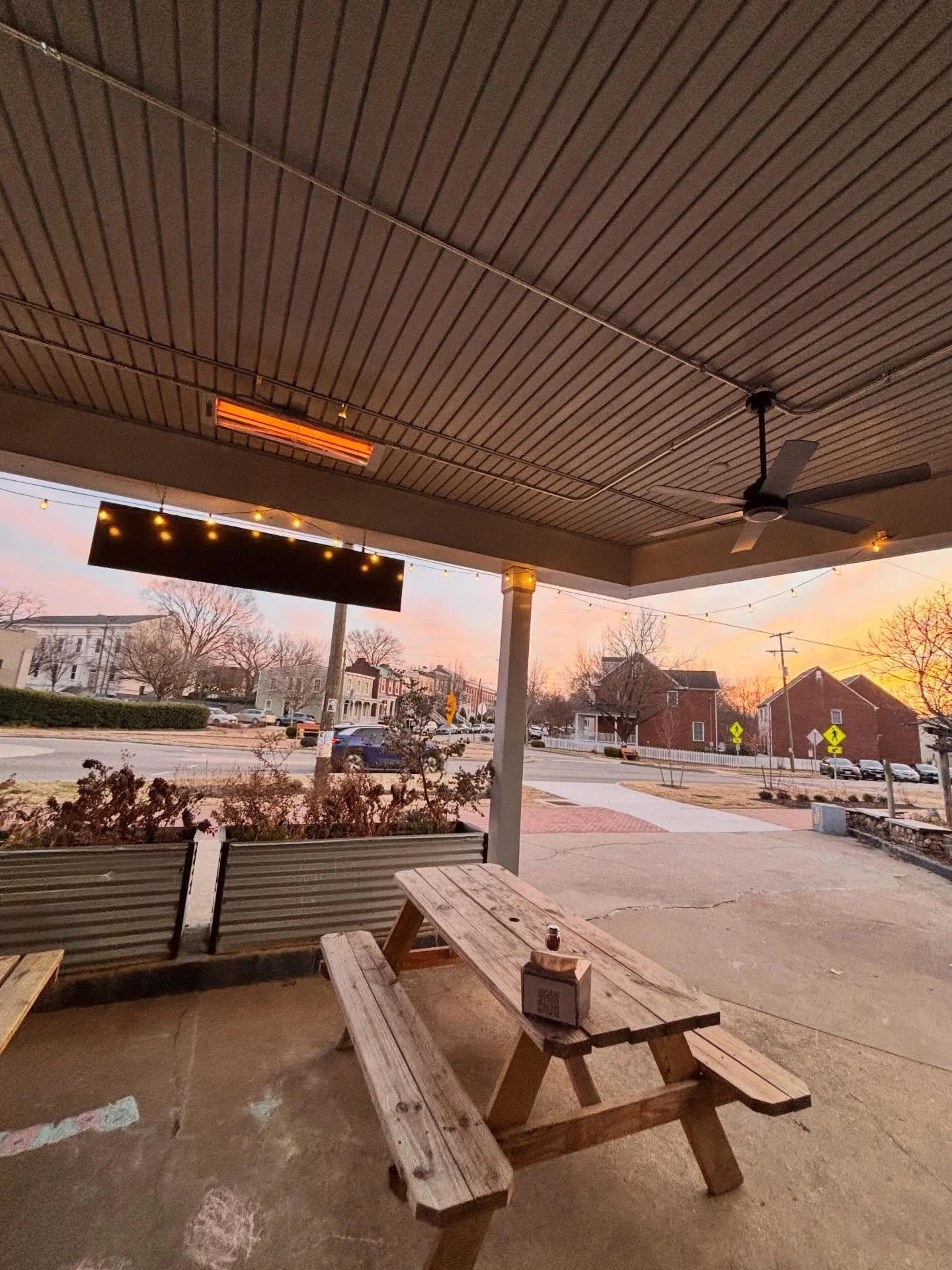 we&rsquo;ve upgraded the patio!!!

new outdoor heaters and fans are officially up and running, which means more late nights, and more pizza and wine outside! 

come check them out! open till 9