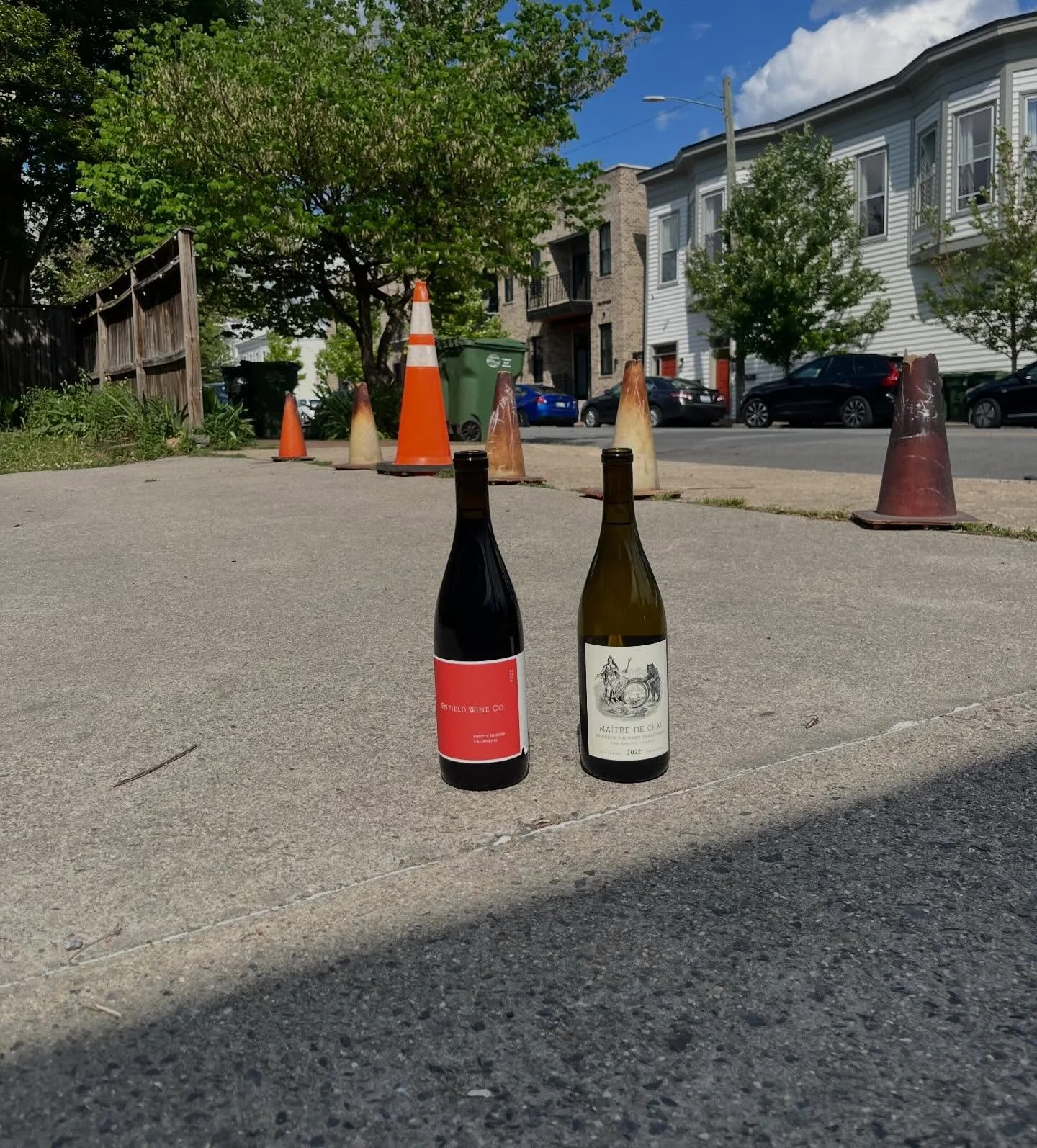 wine tasting tonight! 6-8!

Ma&icirc;tre de Chai 2022
Wheeler Vineyard
🍇 Chardonnay
San Benito County, CA

Pretty Horses 2022
Enfield Wine Co.
🍇 Tempranillo 
Santa Rosa, CA

@williamscornerwine 

see you soon!!!