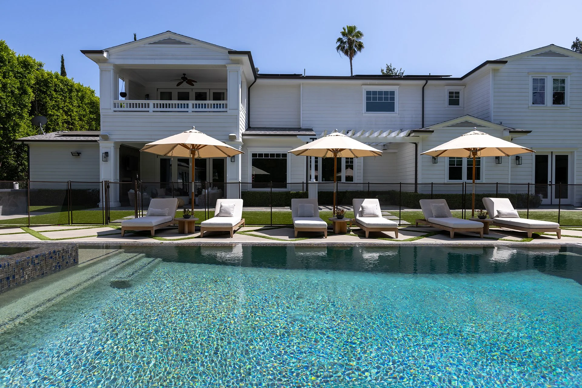 DZ5A1707-HDR Web.jpg