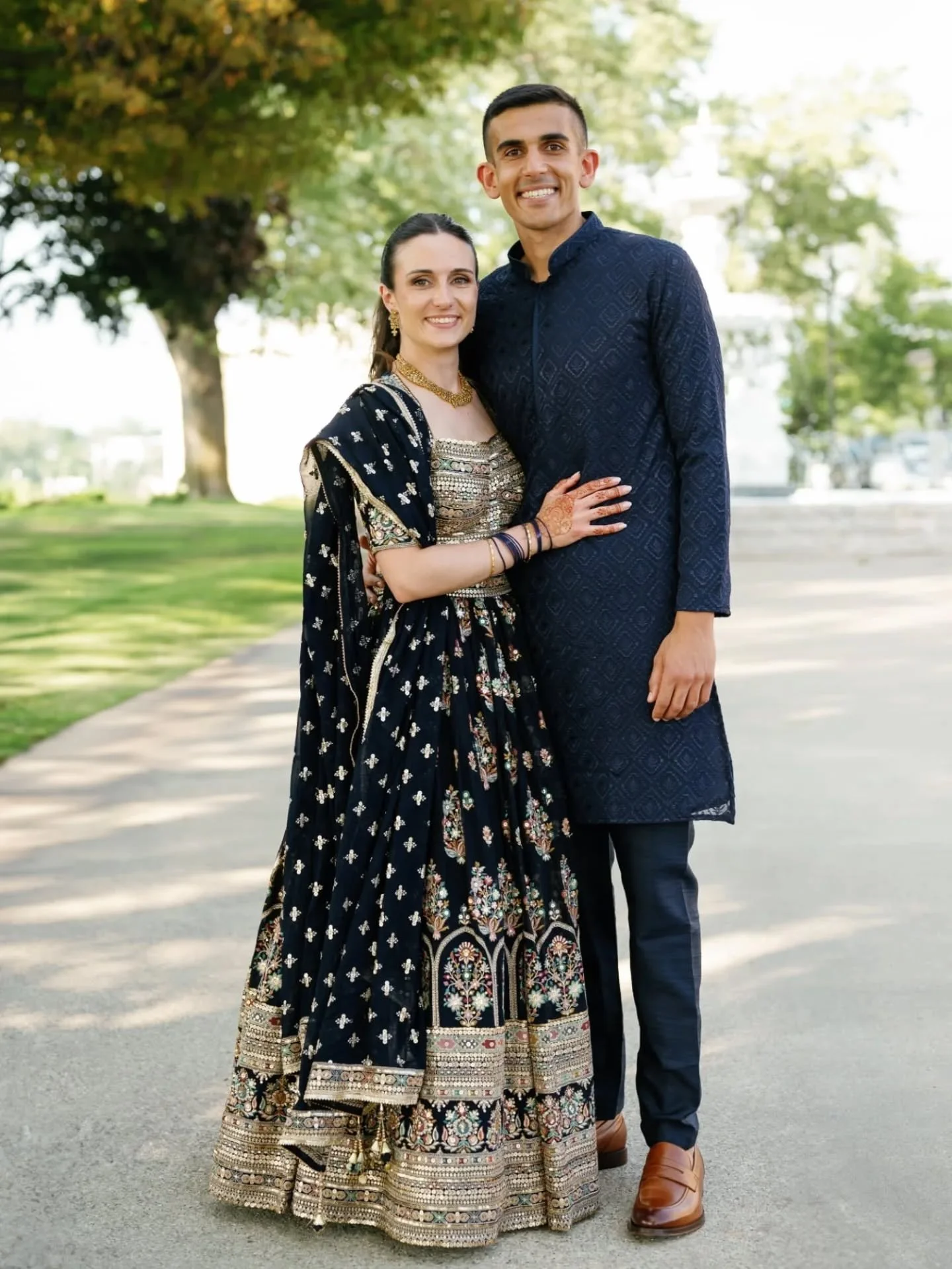 During Jenny and Shaun's sangeet, we snuck away for a few photos of them and they are some of my absolute favorite portraits of them from the weekend.

While I was getting ready to post this, Jenny posted a Google review for me and this is what reall