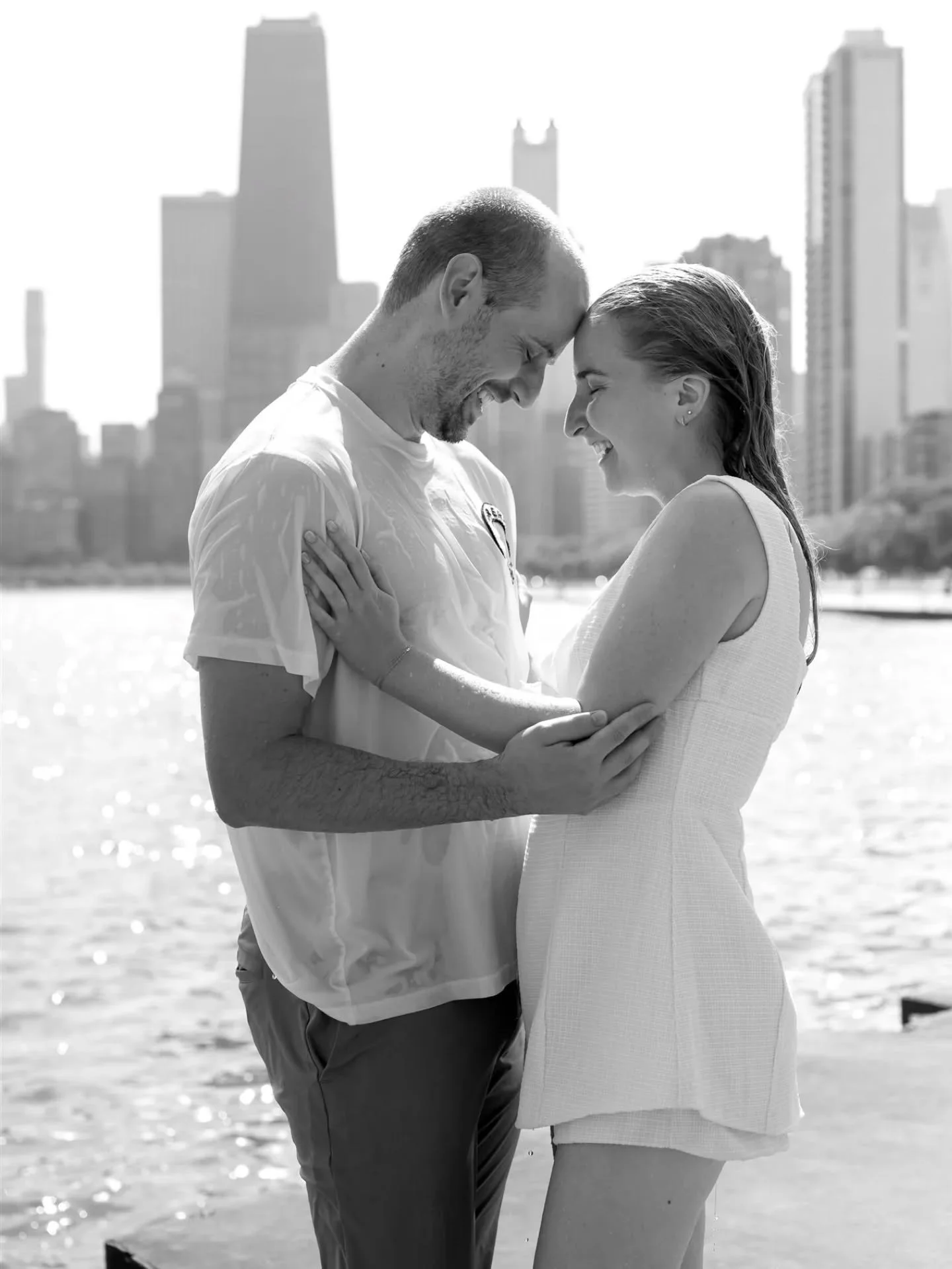 A few favorites from Sally + Teague's engagement session last week. Peep the end for a little gif. 😊

#chicagoengagementphotographer #chicagowedding #chicagoweddingphotographer #chicagoengaged #engagedinchicago