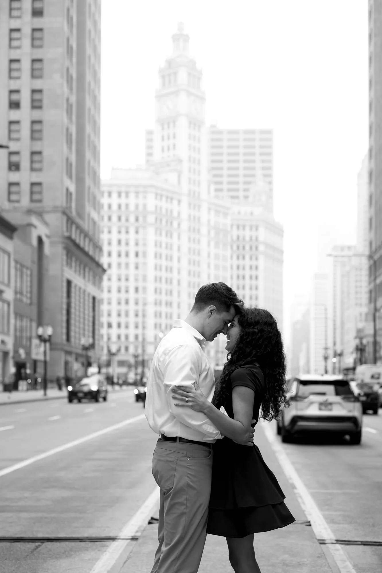 Rainy Downtown Chicago Engagement Session