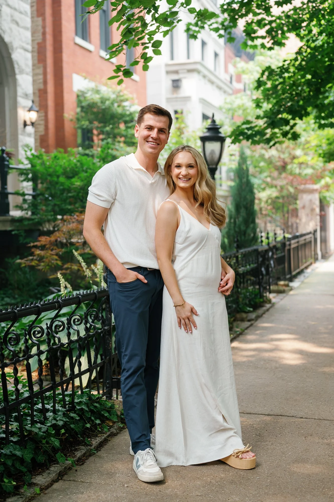 lincoln-park-chicago-engagement-session (19).jpg