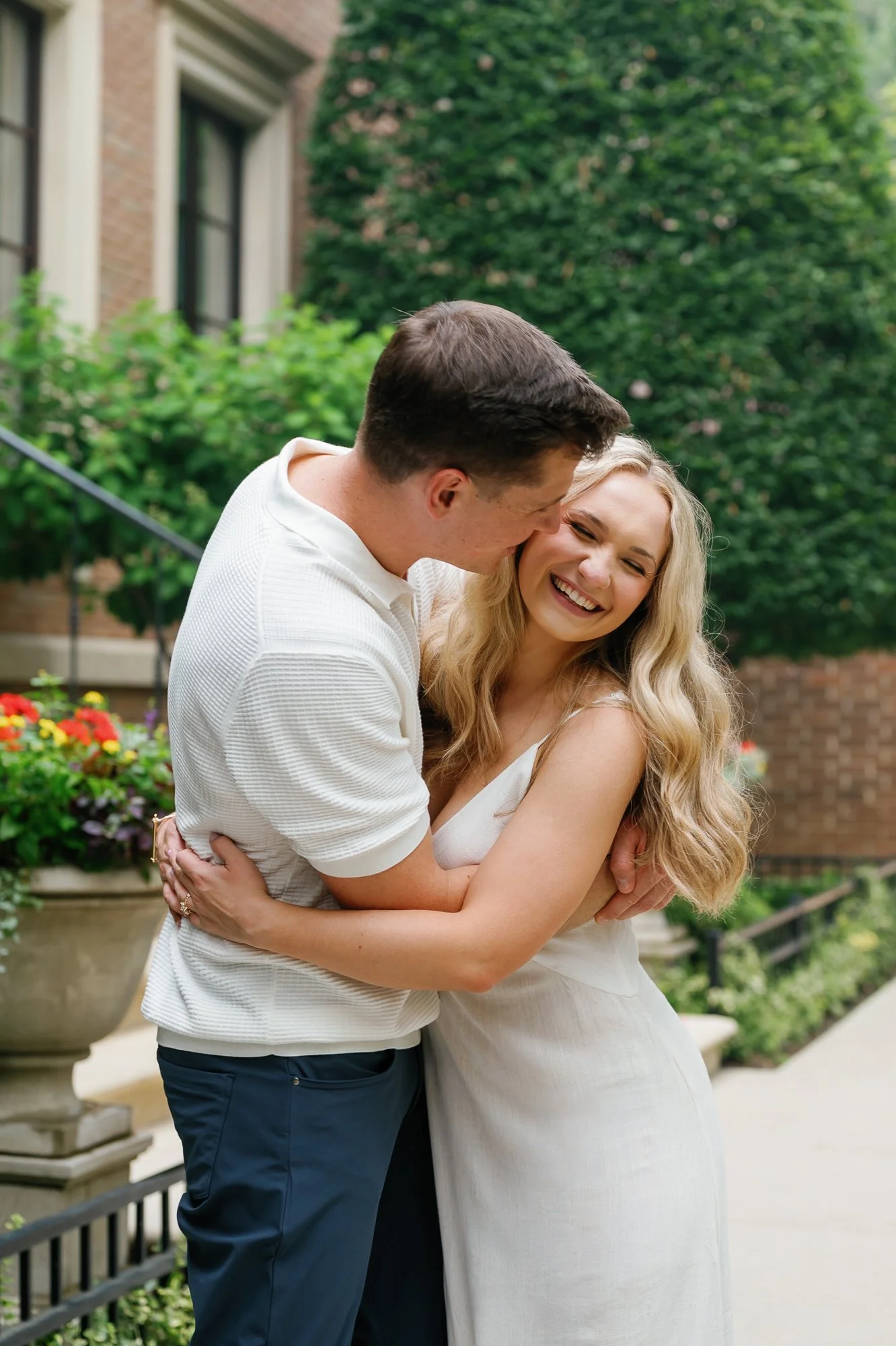 lincoln-park-chicago-engagement-session (37).jpg
