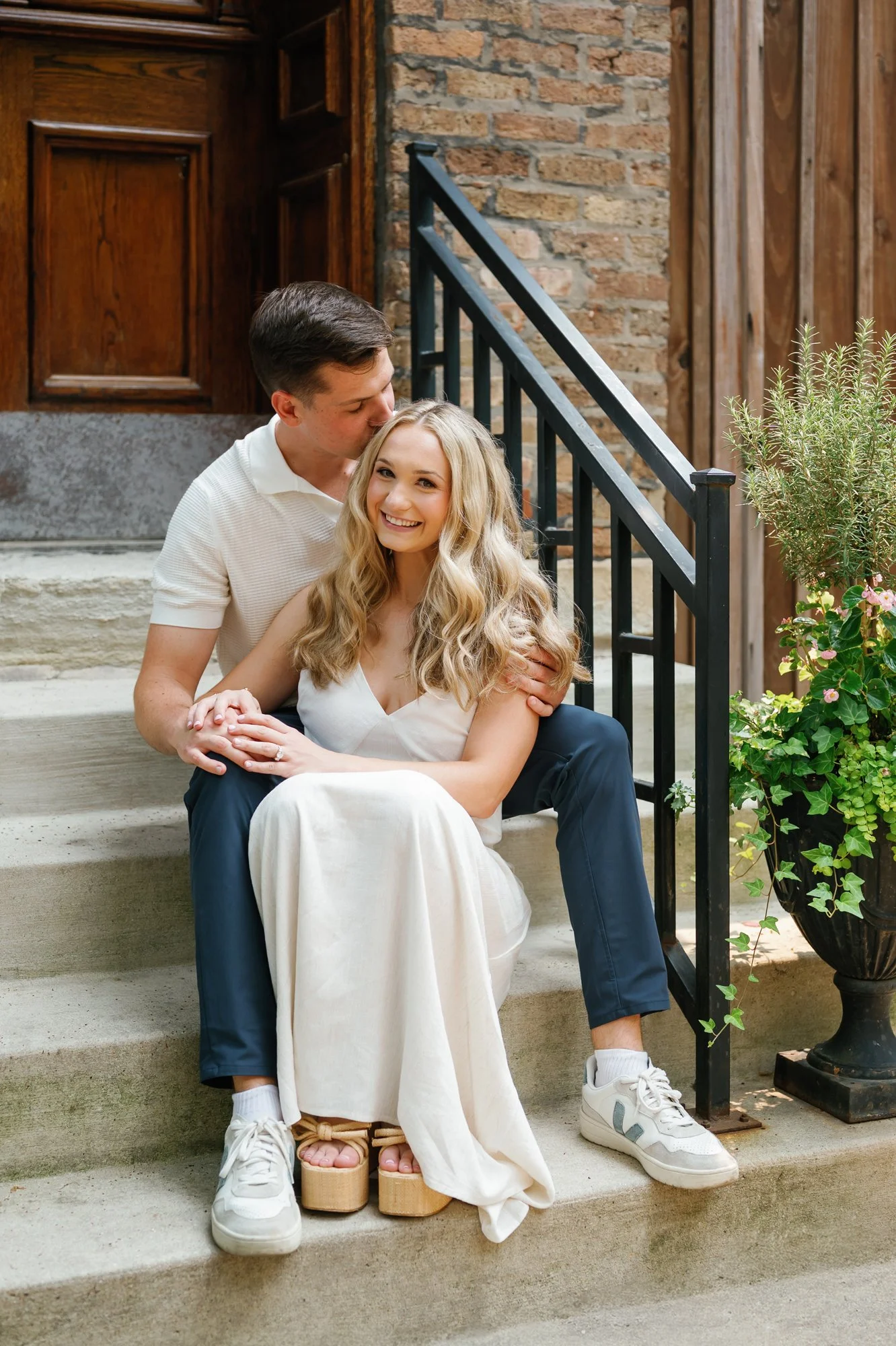 lincoln-park-chicago-engagement-session (25).jpg