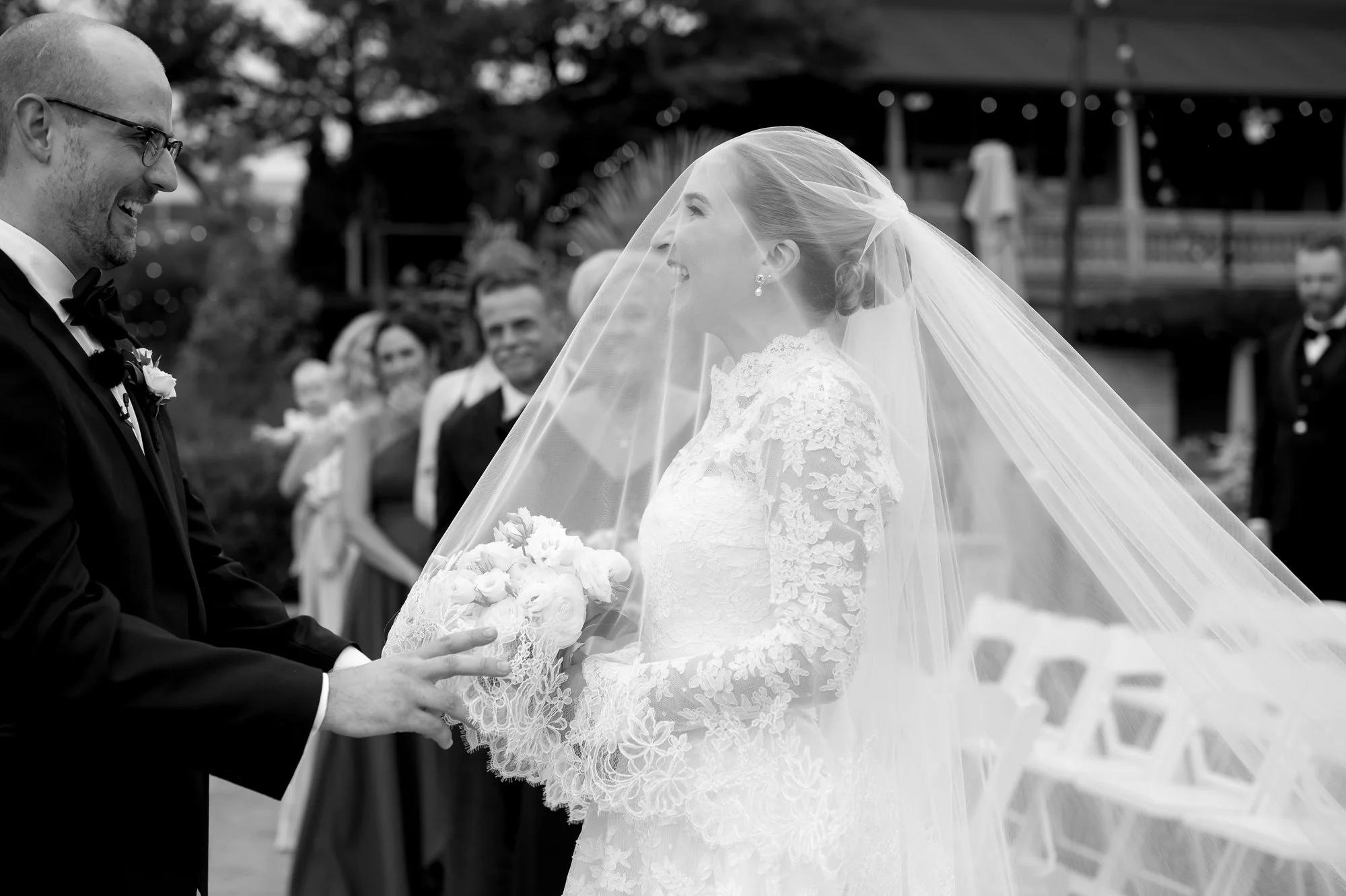 chicago-wedding-photographer-the-drake (32).jpg