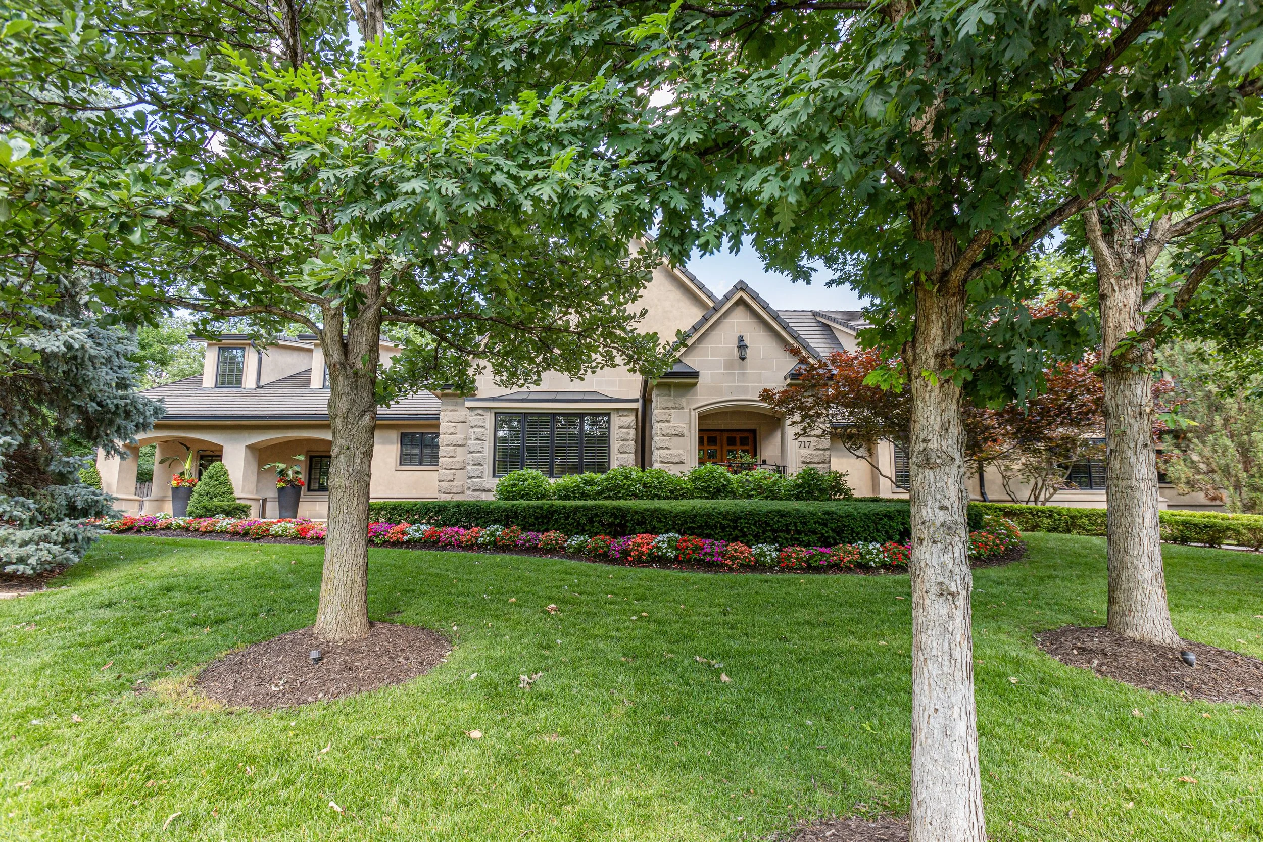 717 Hackberry Rd-3.jpg