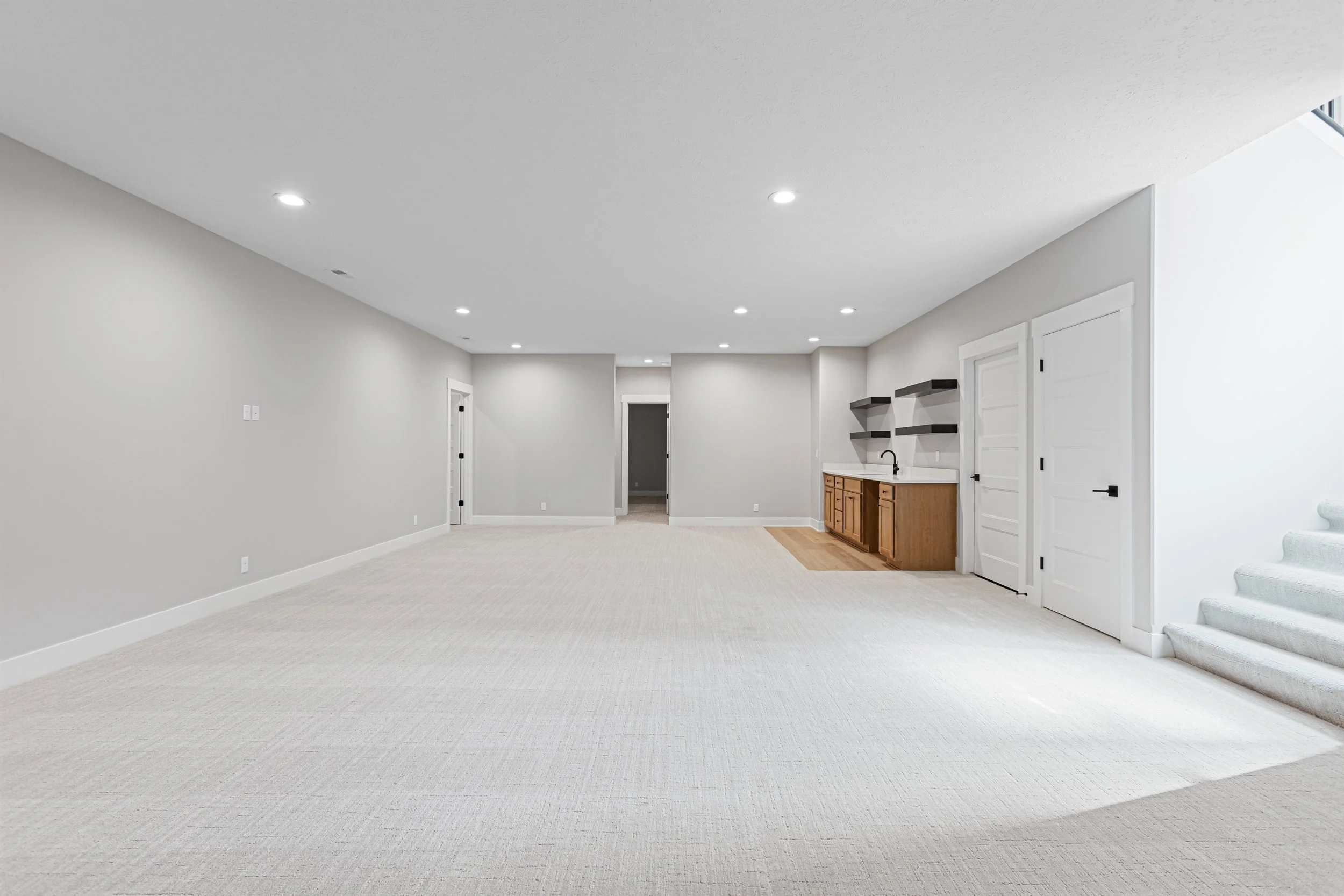 815 S Lakeview Way-27.jpg