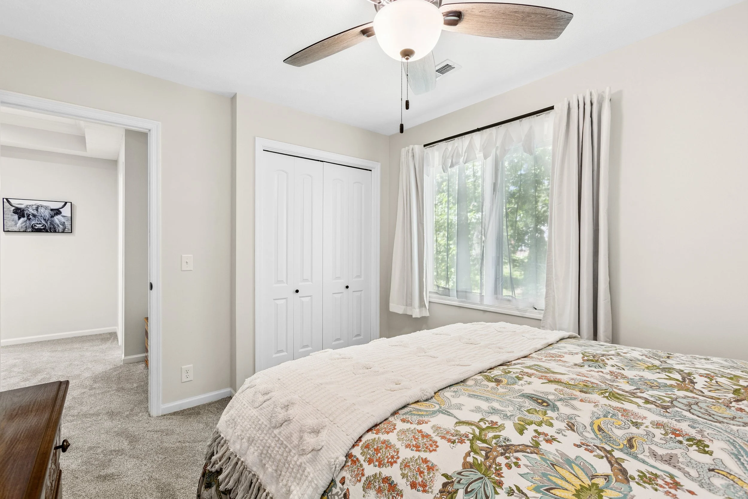 904 S 110th Plaza-30.jpg
