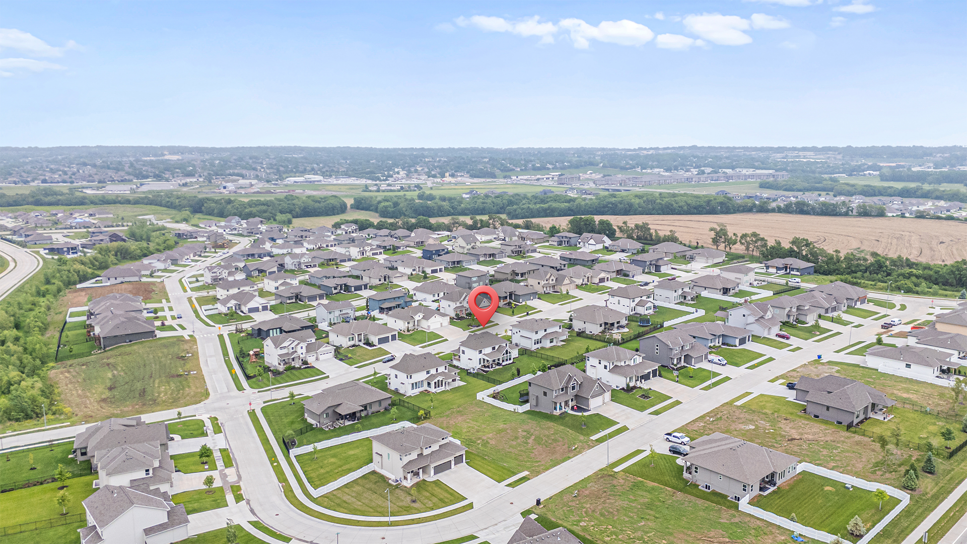 10225 Caspian Dr-53.png