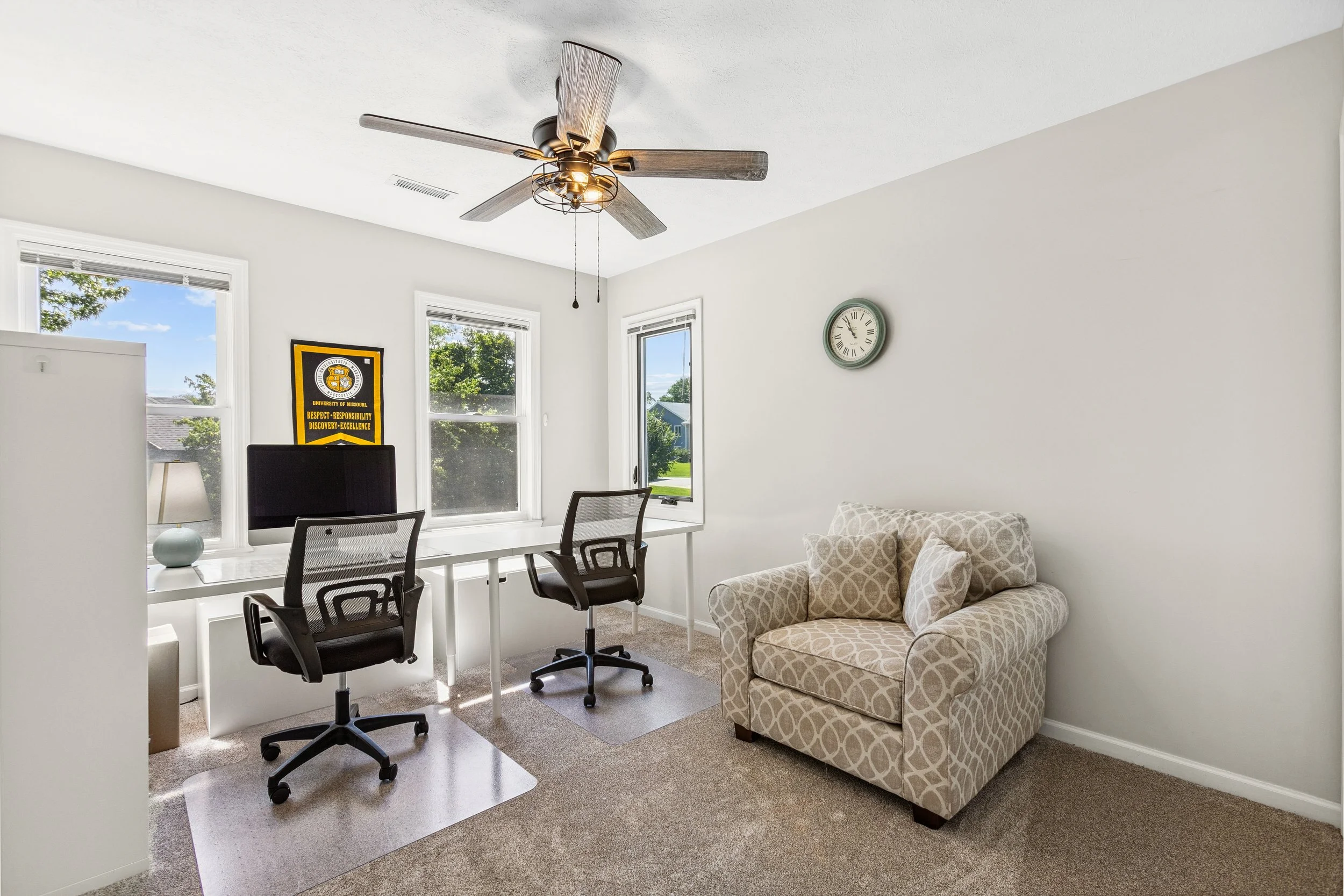 904 S 110th Plaza-33.jpg