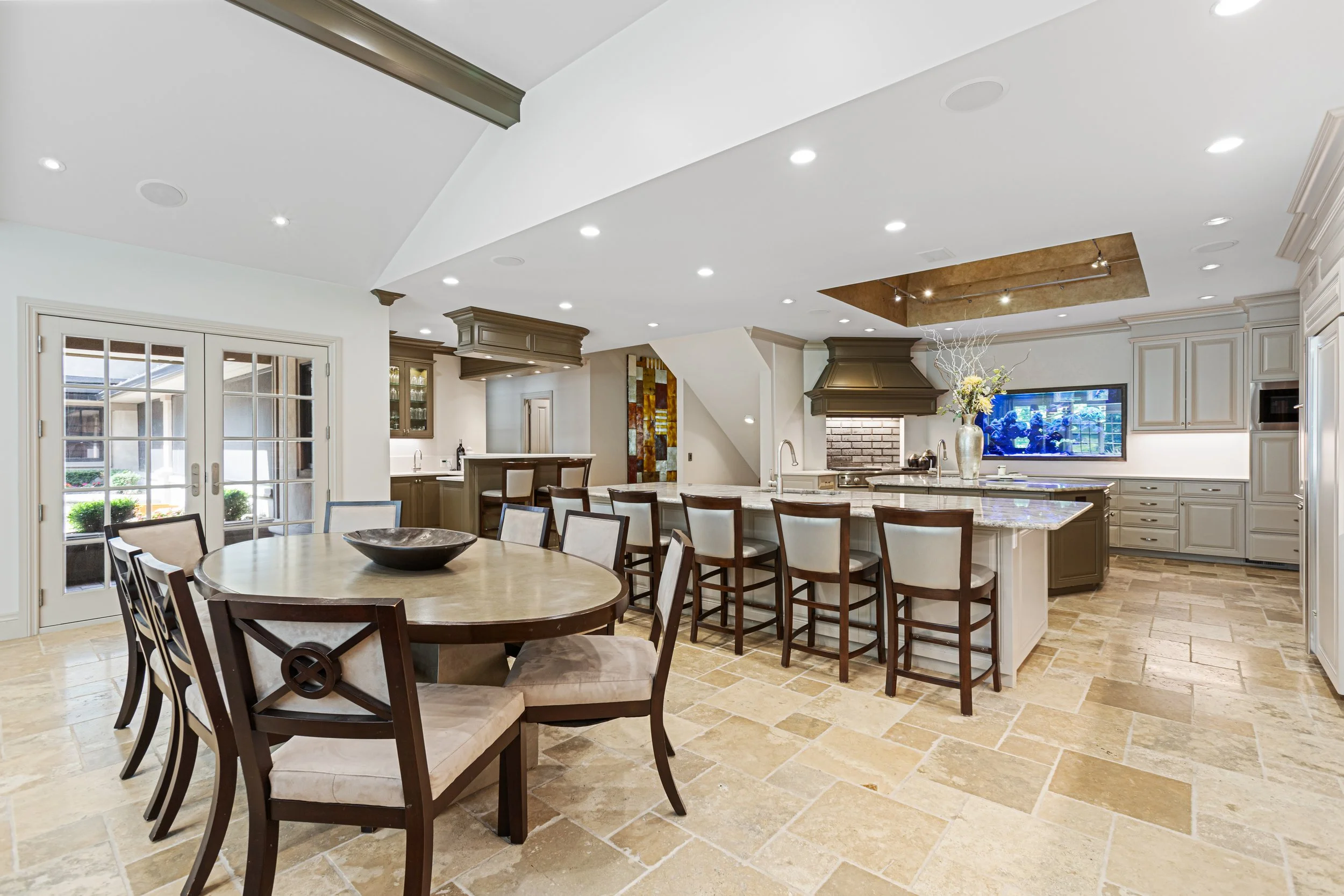 717 Hackberry Rd-36.jpg