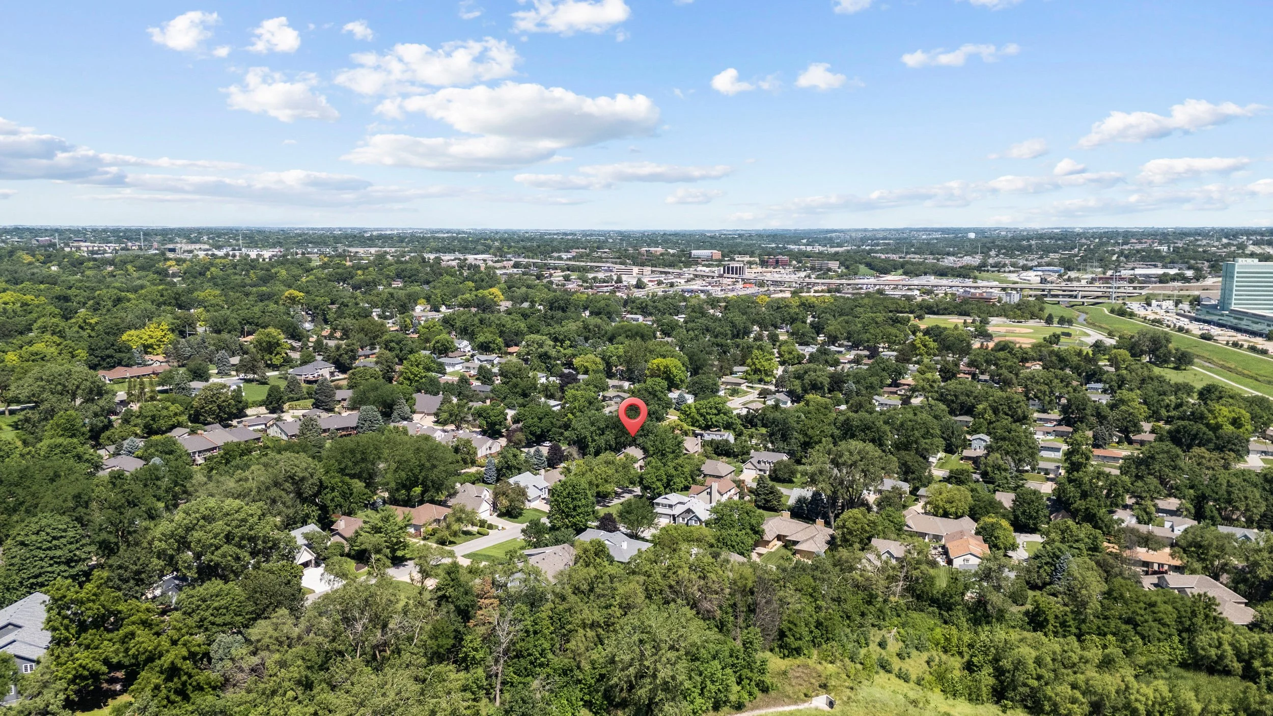 904 S 110th Plaza-49.jpg