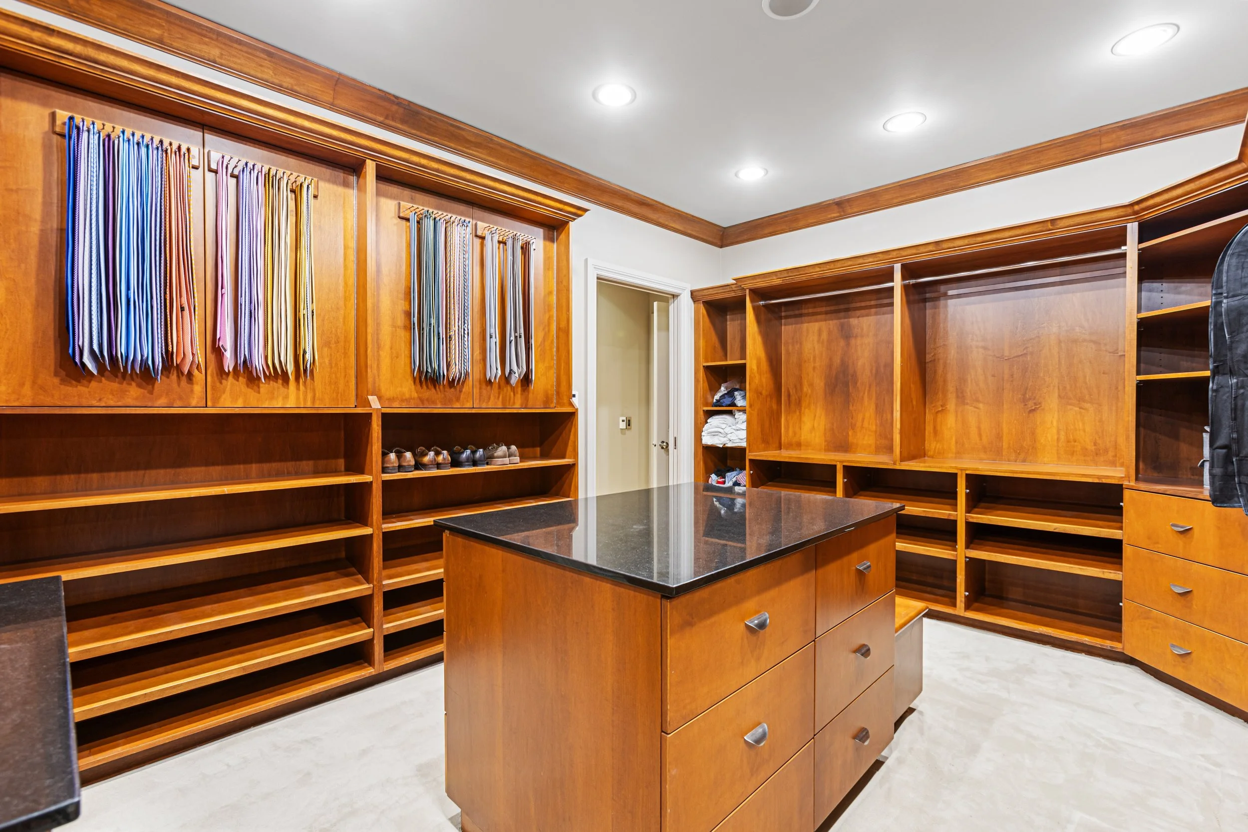 717 Hackberry Rd-66.jpg