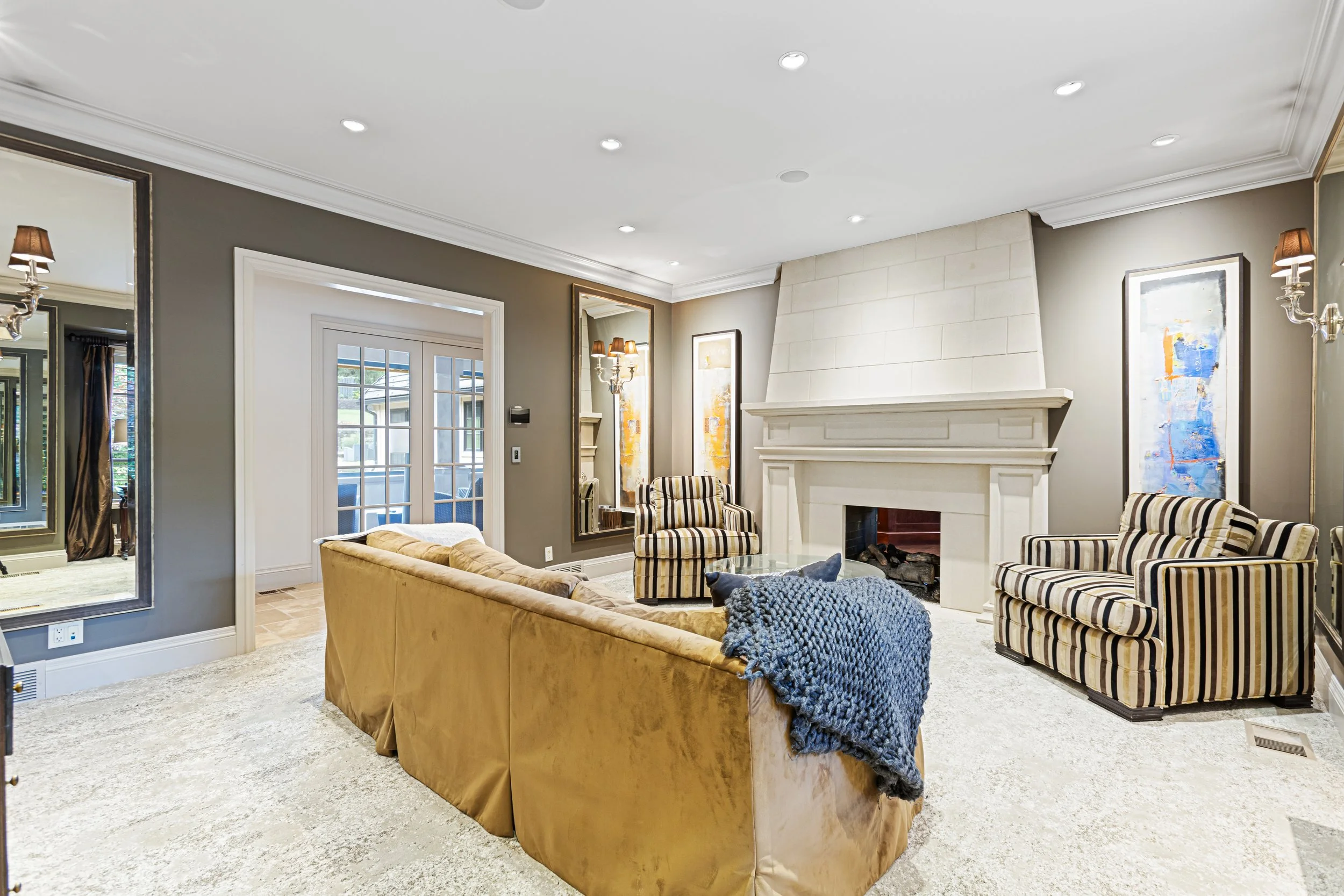 717 Hackberry Rd-45.jpg
