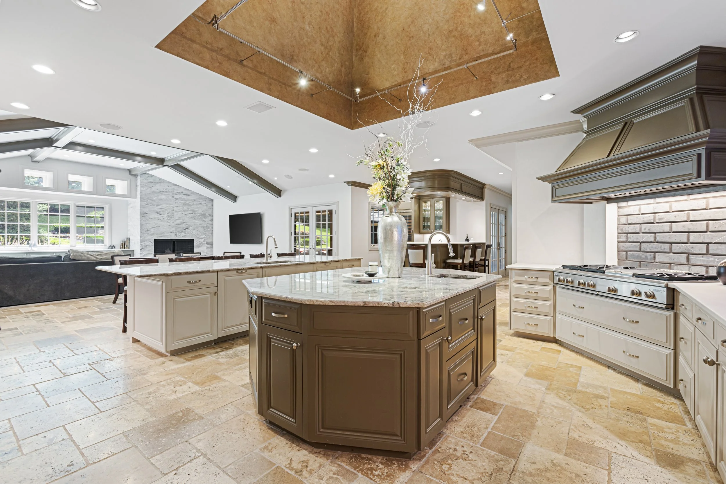 717 Hackberry Rd-28.jpg
