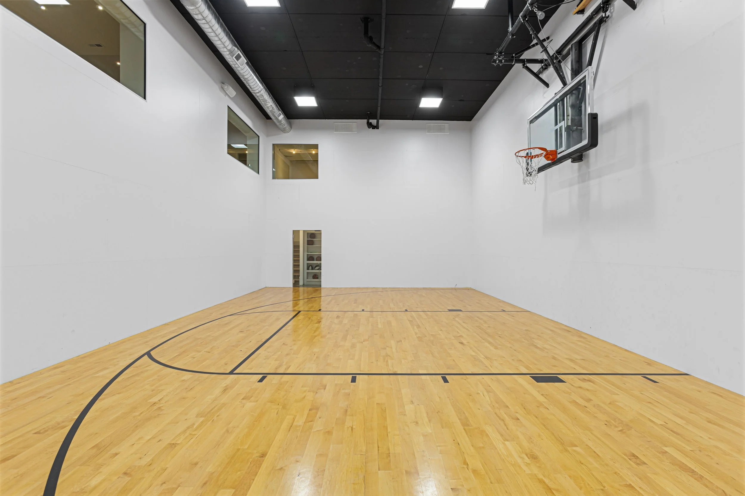 717 Hackberry Rd-100.jpg