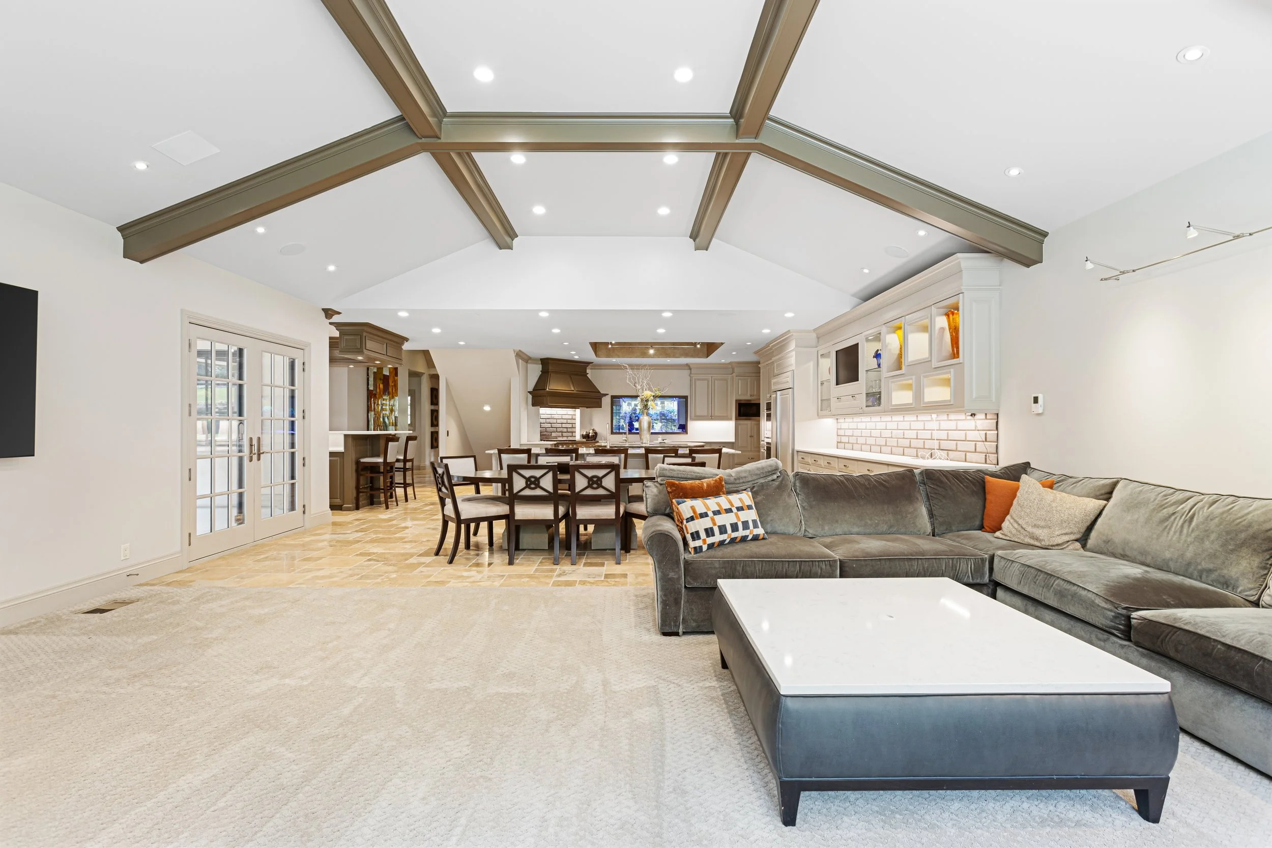 717 Hackberry Rd-39.jpg