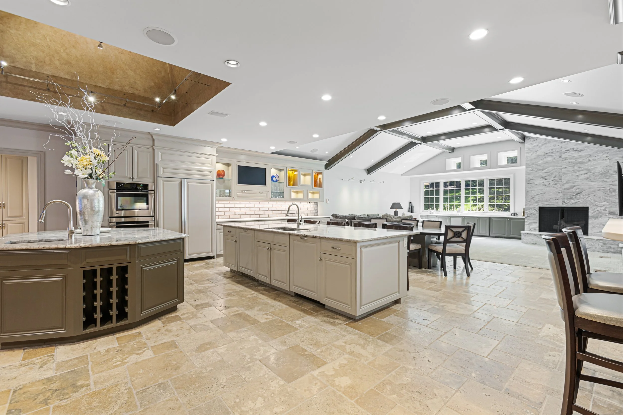717 Hackberry Rd-33.jpg