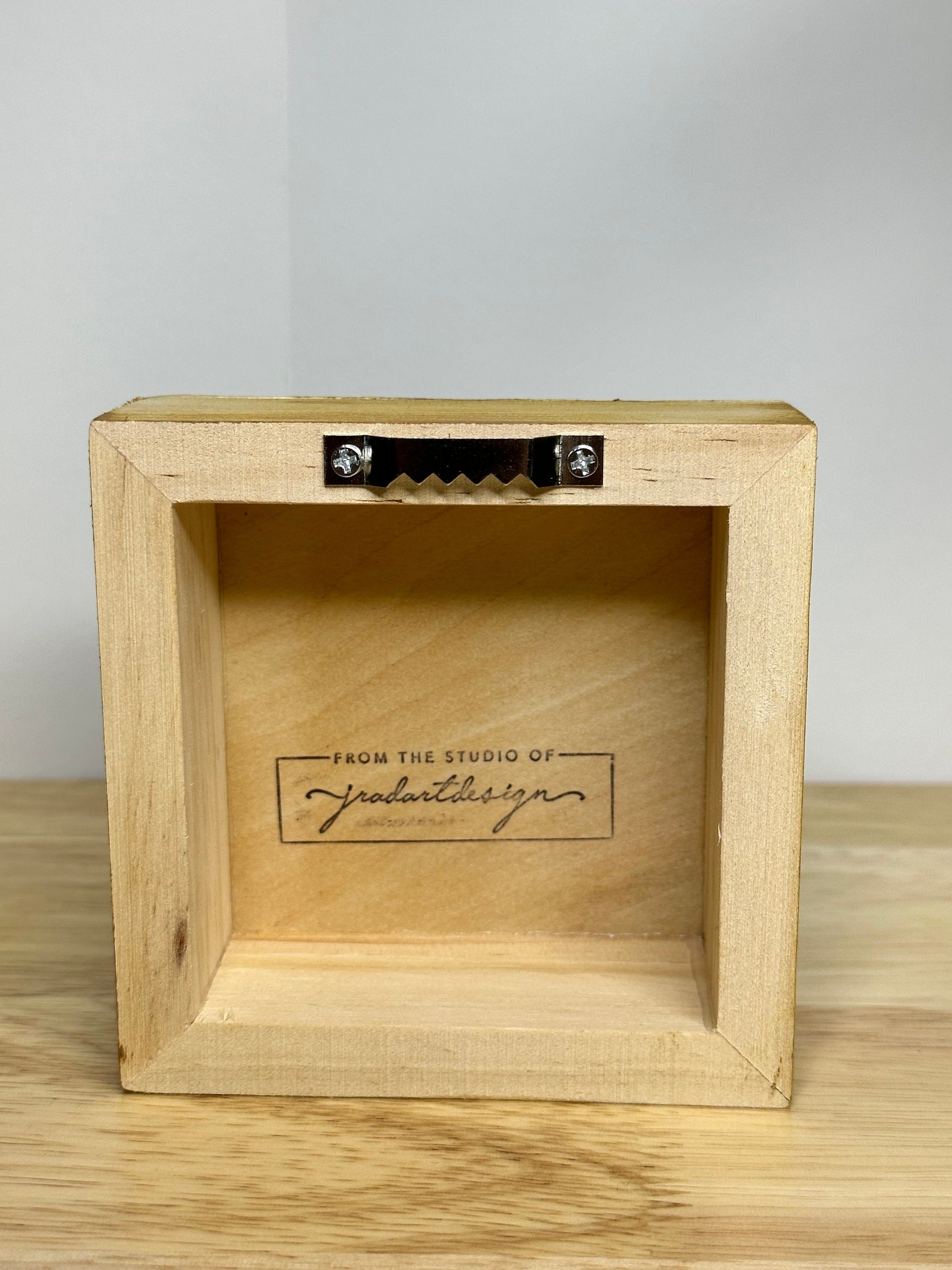 https://i.etsystatic.com/19997803/r/il/aaa32e/4584789343/il_fullxfull.4584789343_88bs.jpg