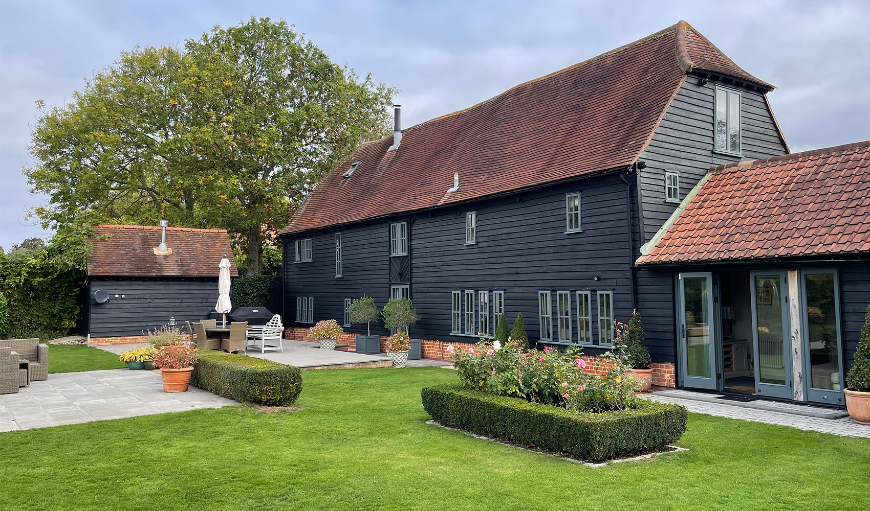 BROOK BARN