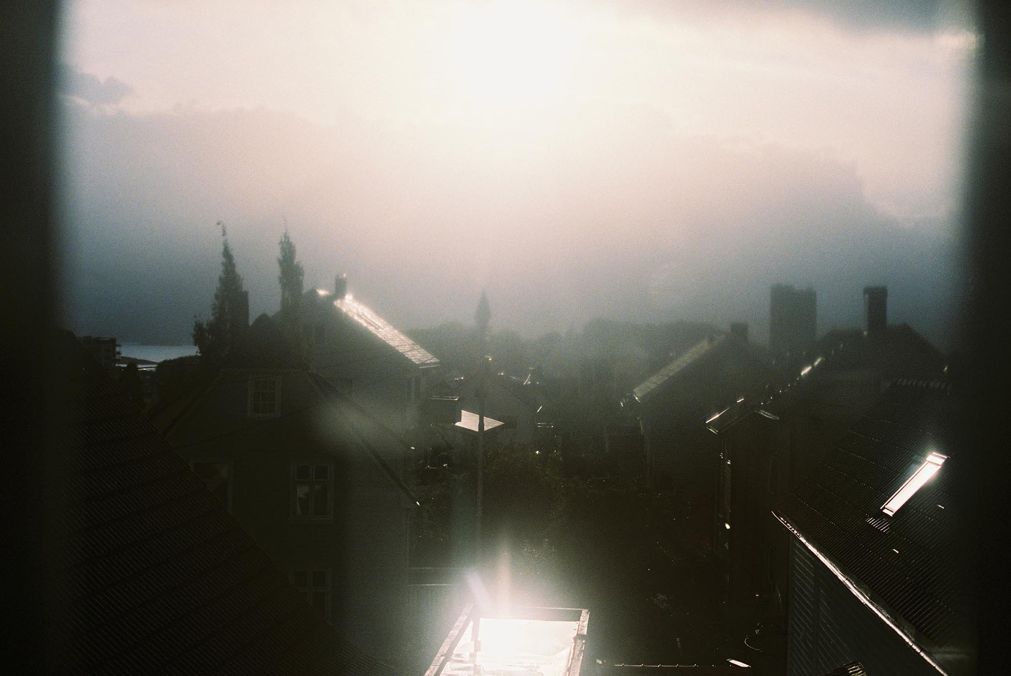 C004566-R1-33-34A.jpg