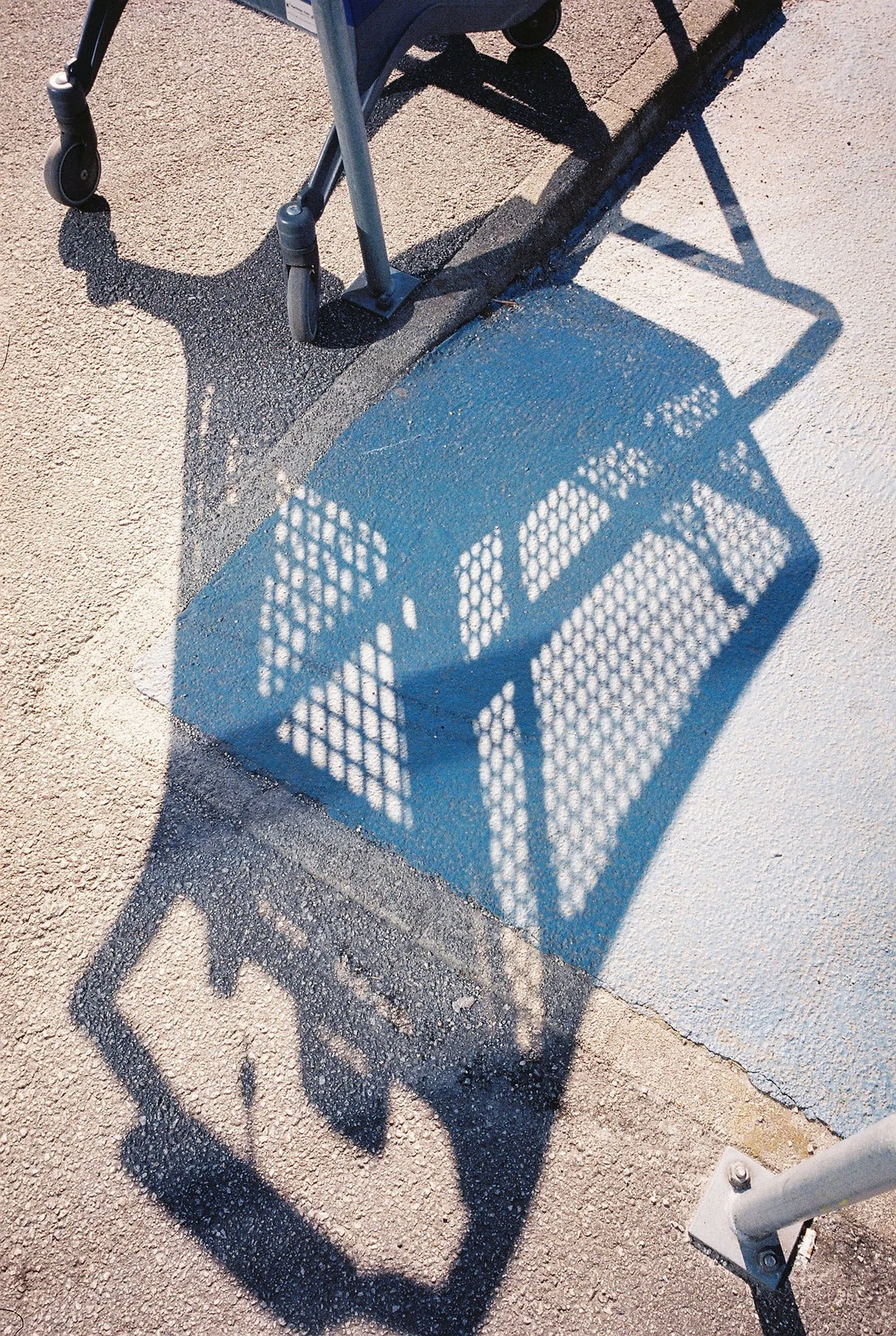 C000146-R1-06-6A.jpg
