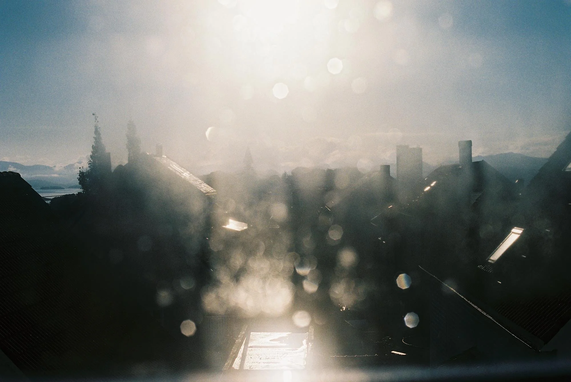 C004569-R1-27-28A.jpg