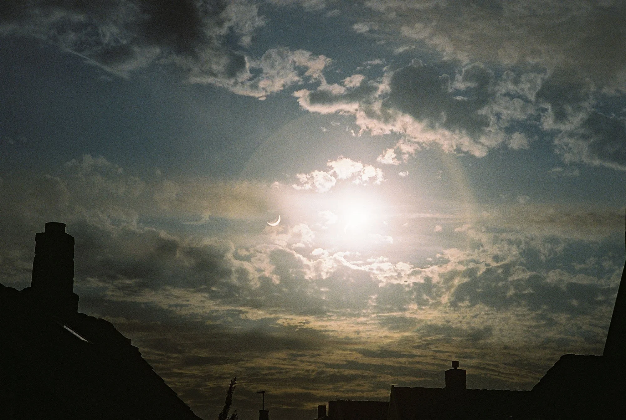 C000145-R1-32-33A.jpg