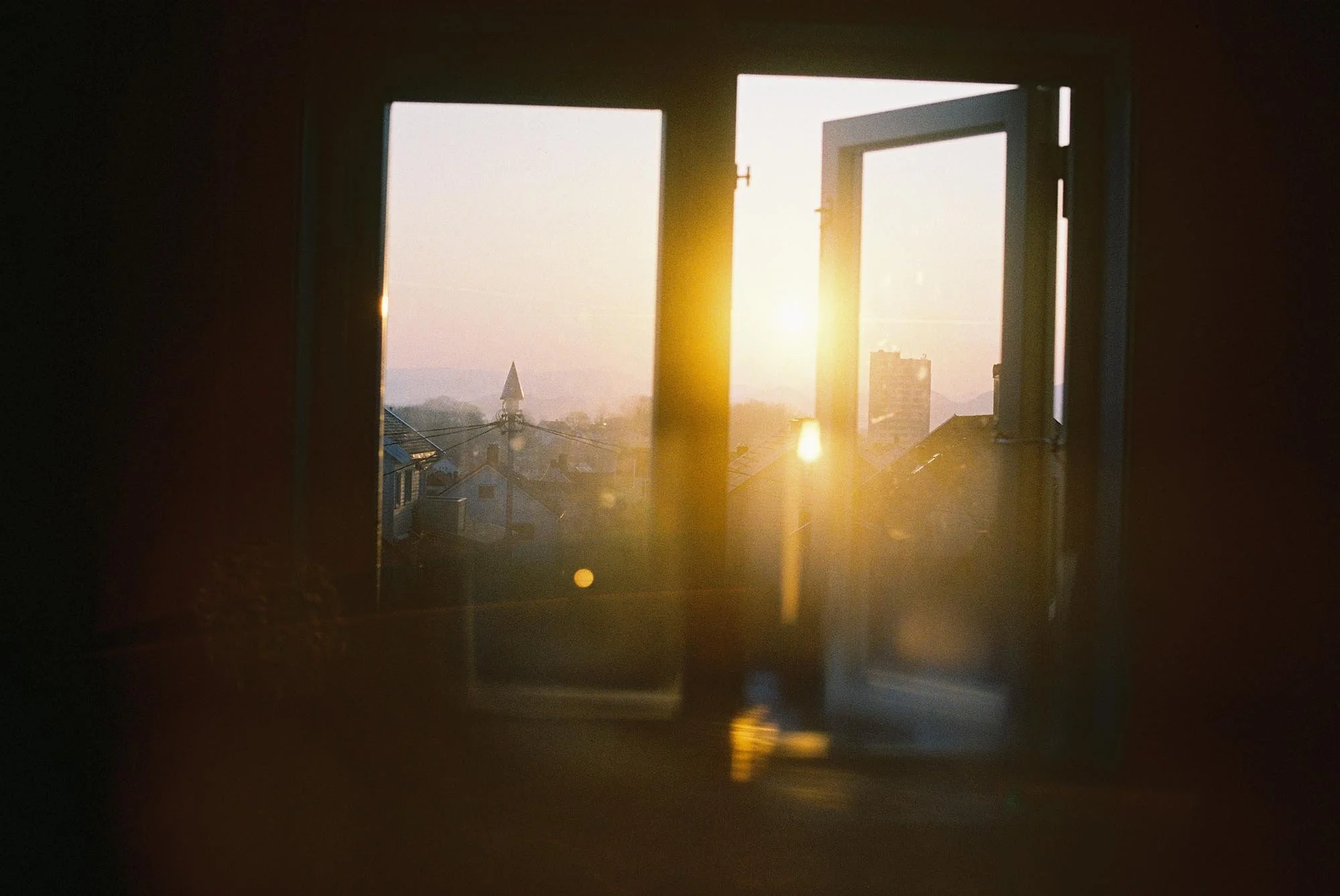 C001688-R1-23-24A.jpg