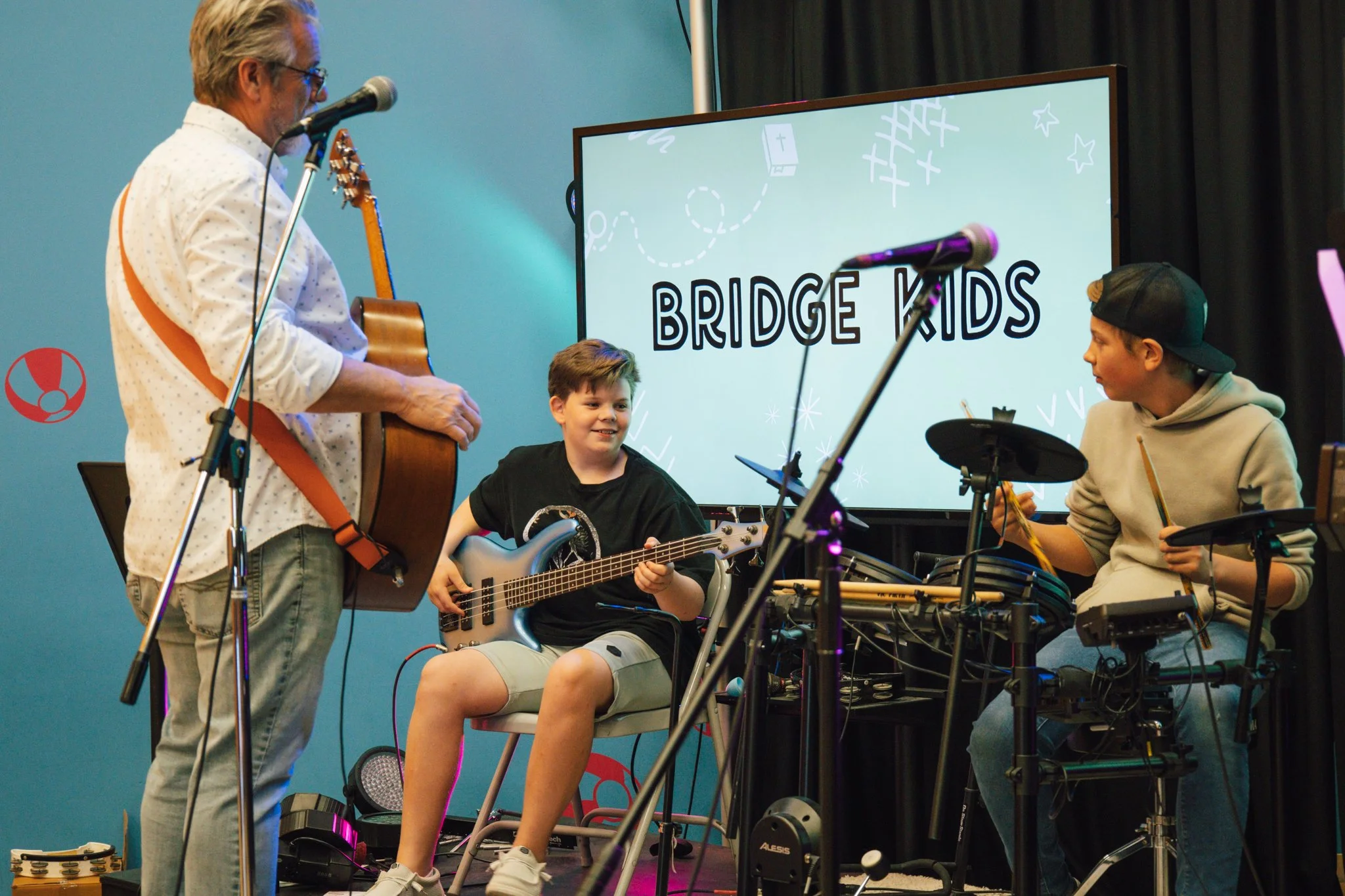 04.14_Kids Worship-03.jpg