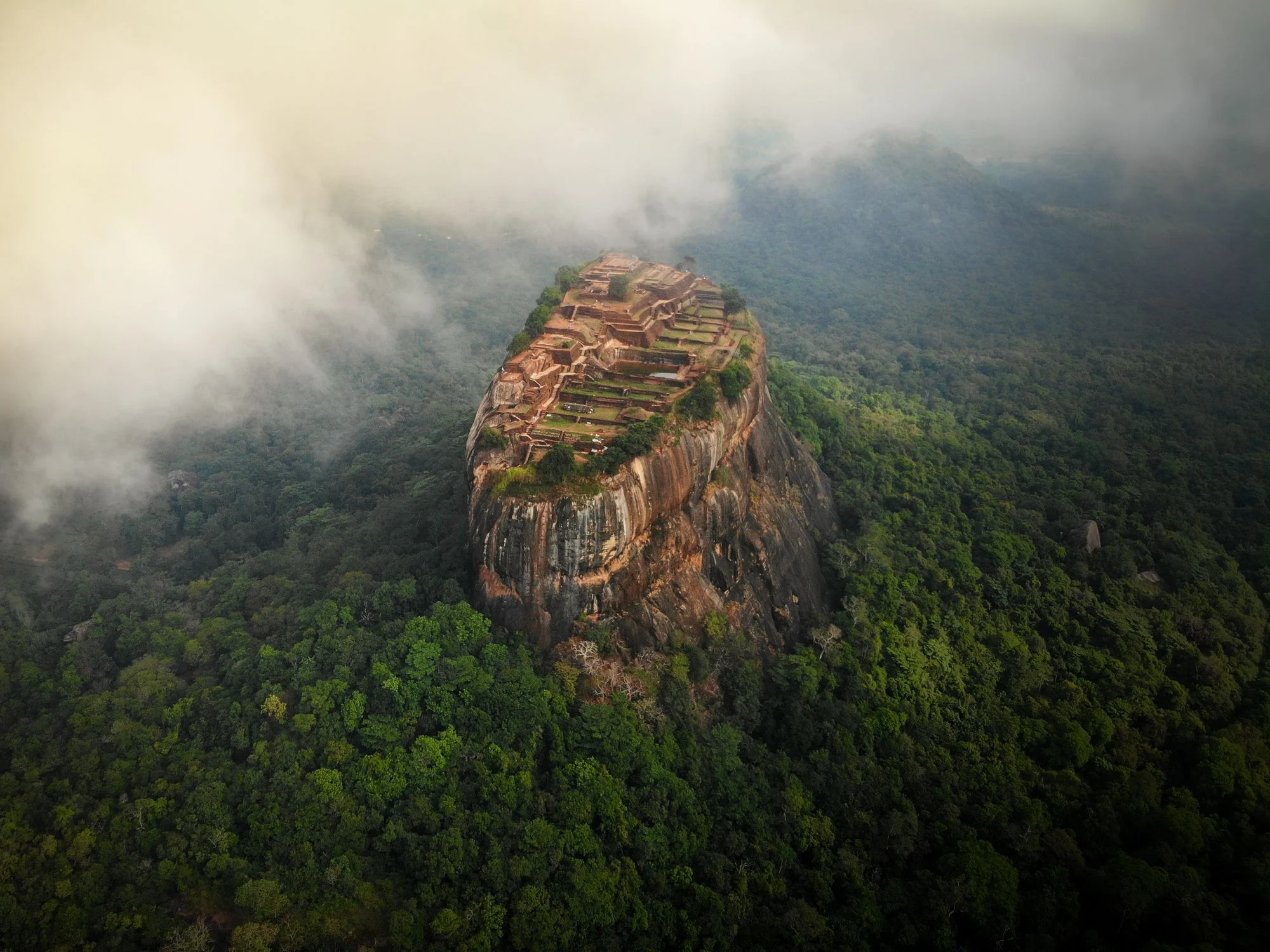 sigiriya.jpg