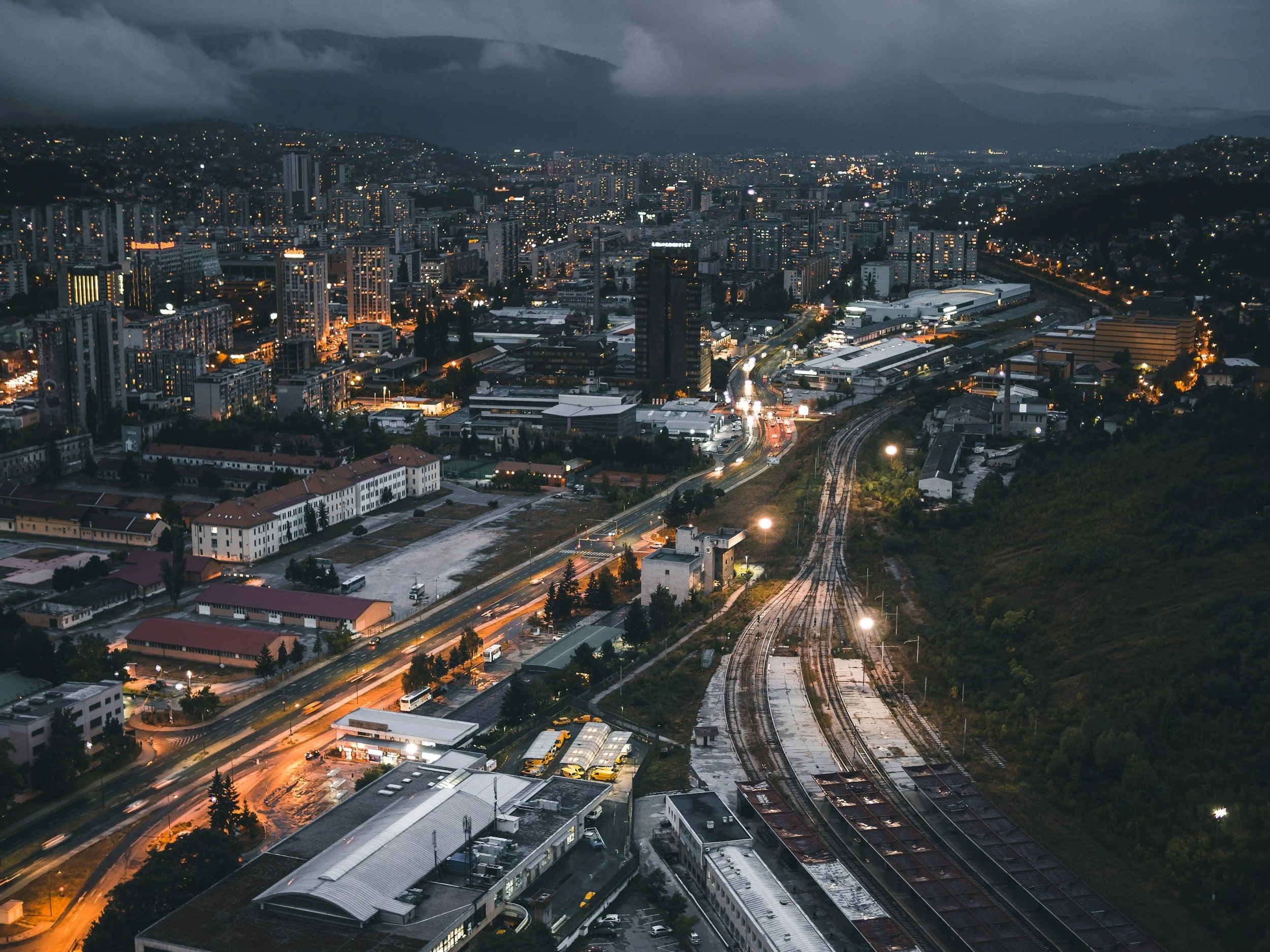 unsplash-image-FYr3roIu51g.jpg