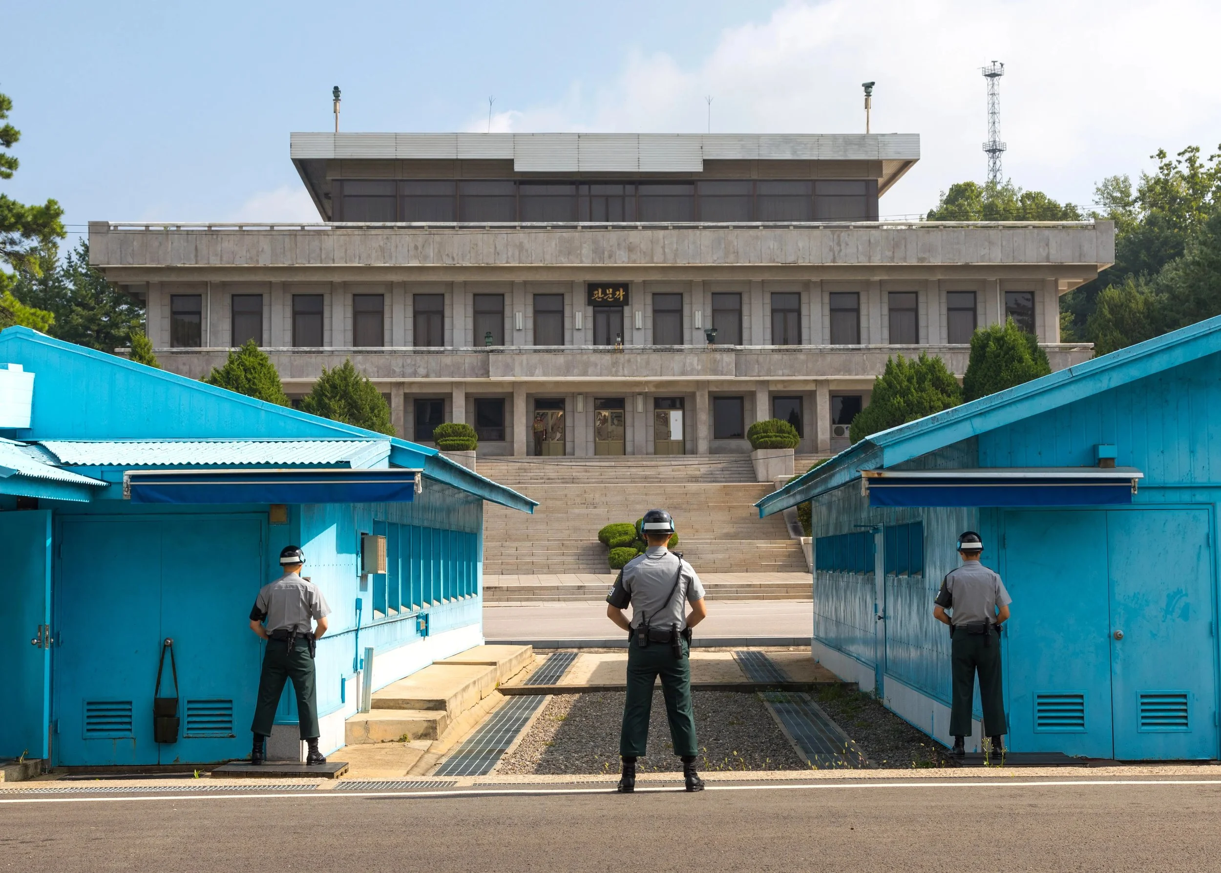 Panmunjom-GettyImages-859109148.jpg.jpg