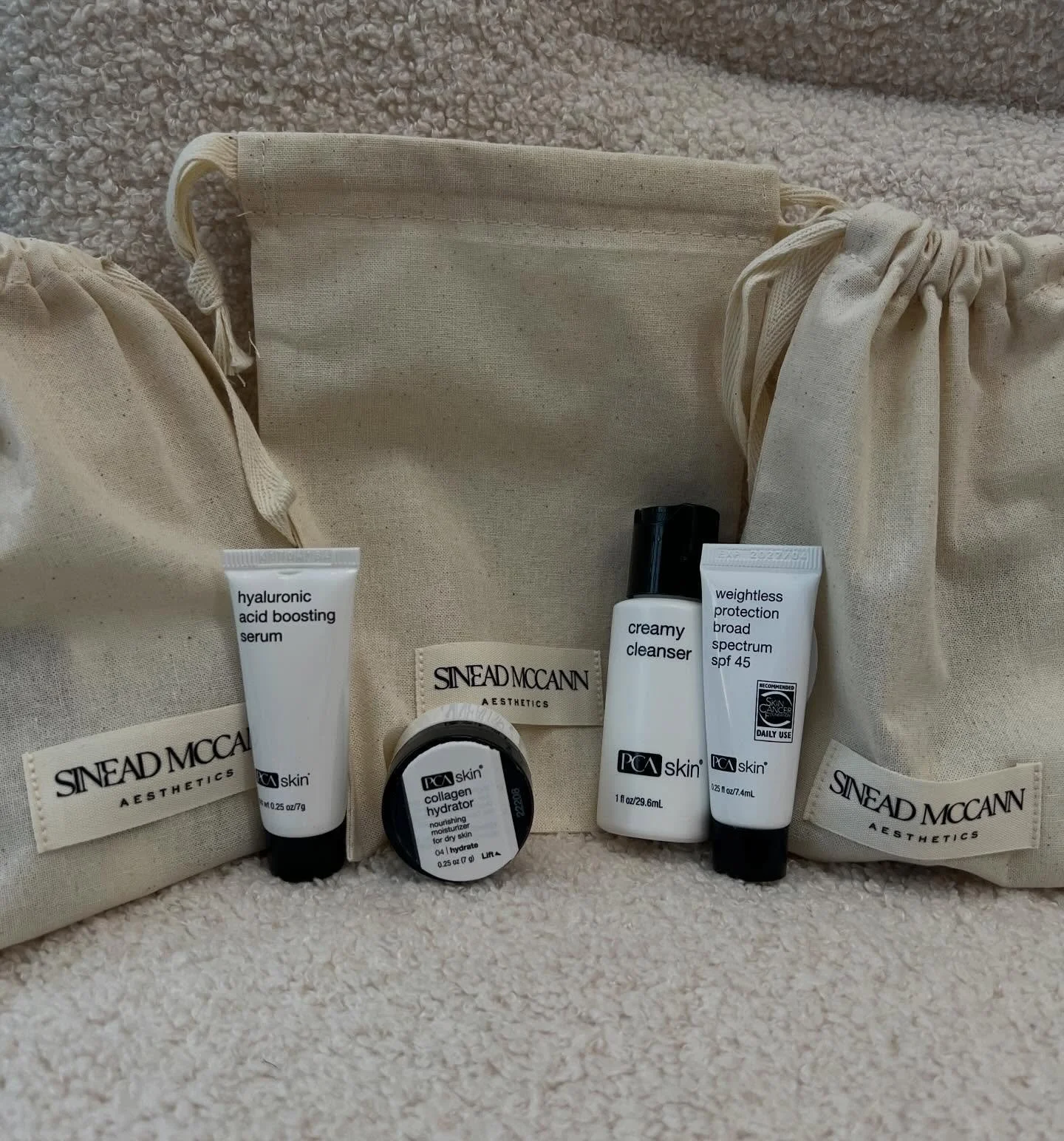 T R A V E L  K I T 

&bull;

Perfect for a long weekend, or to trial products before you take then plunge into investing in full sized @pcaskin_uk products 

&bull;

Choose a cleanser, serum, moisturiser and SPF for &pound;25 

&bull;

✨ Cleanser - F